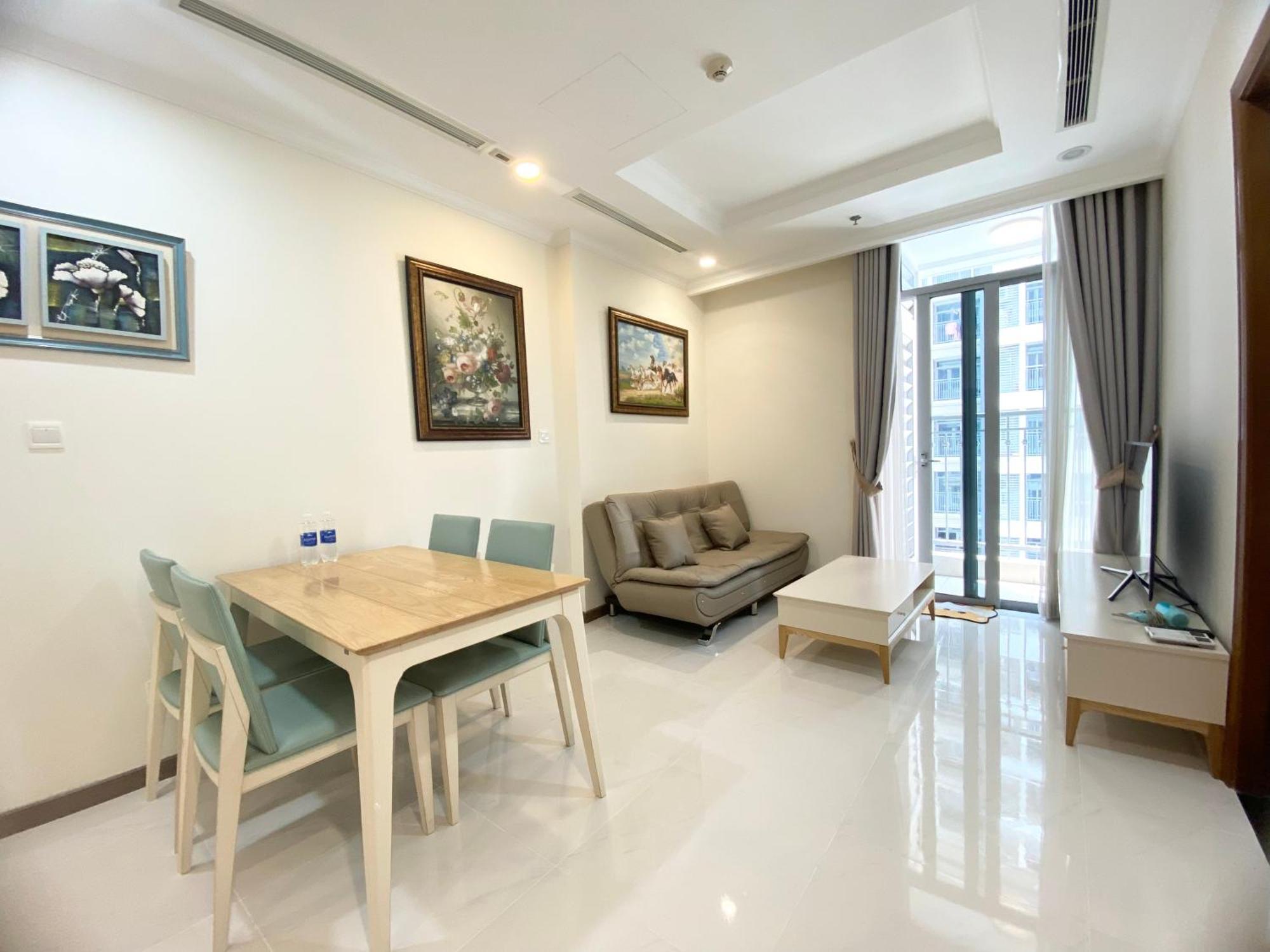 Vinhomes Park Premier * Ho Chi Minh City