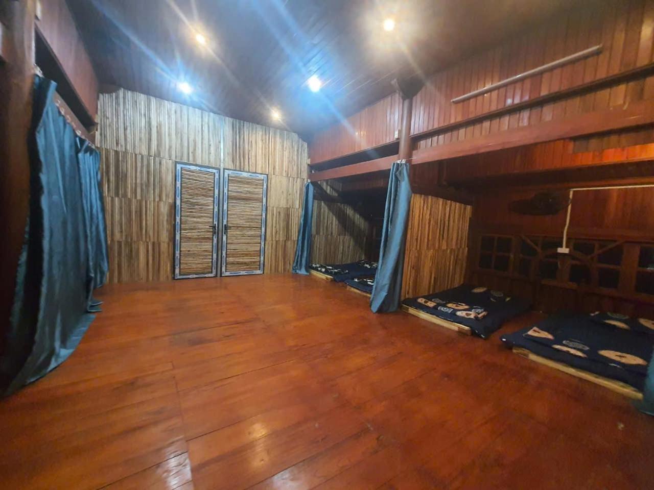 Time Travel - Loop Tour Homestay Ha Giang