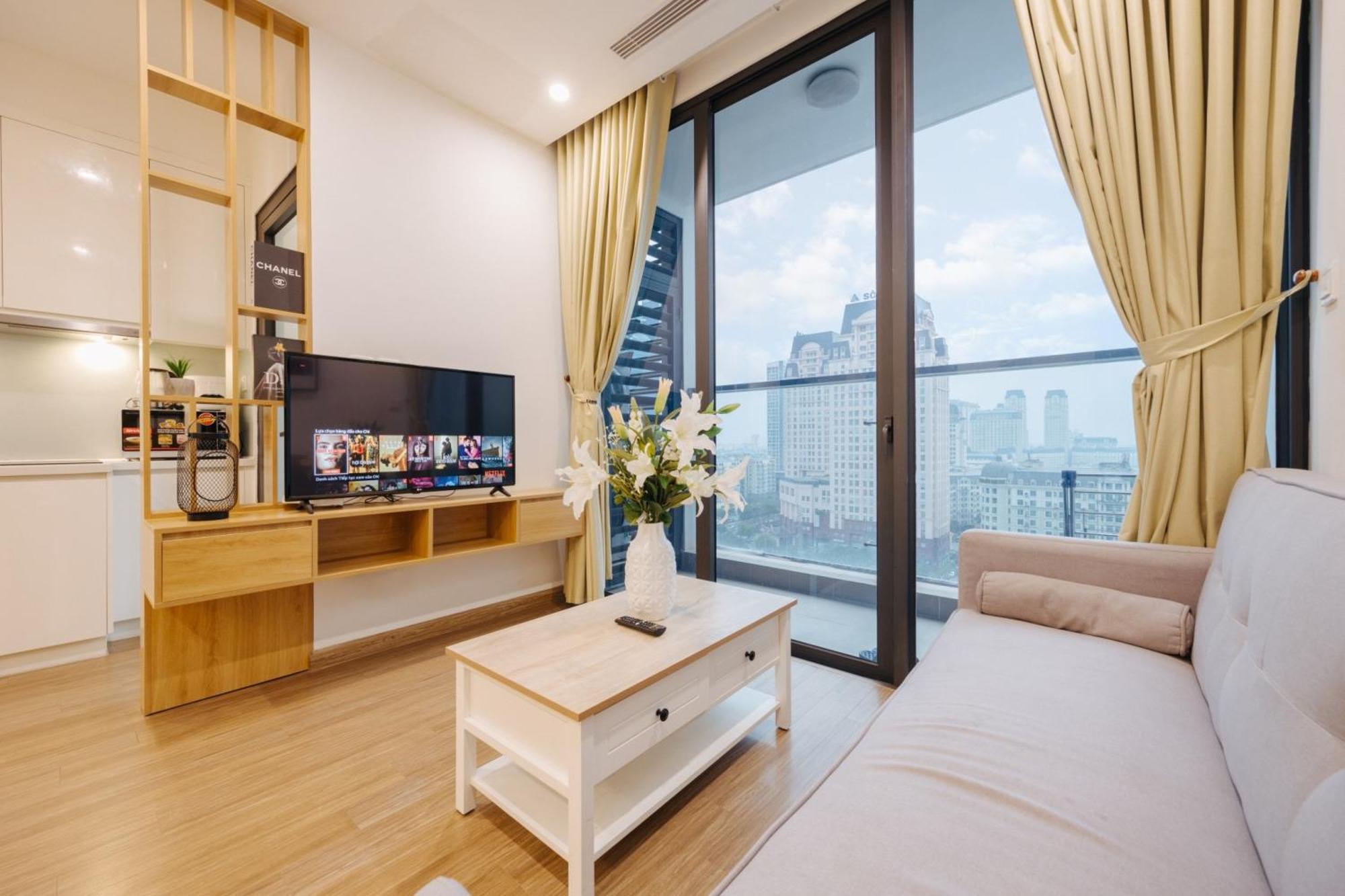 Apartment Vinhomes Skylake By Pham Hung