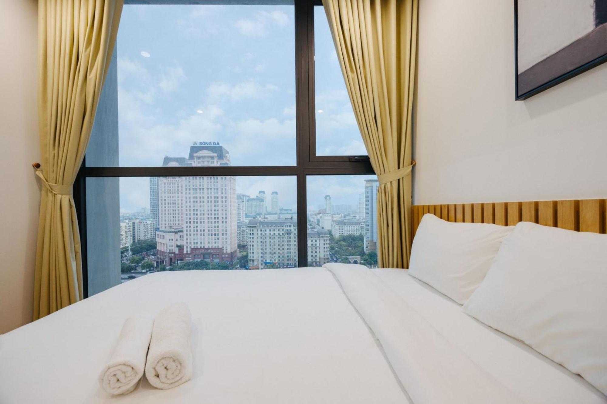 Vinhomes Skylake By Pham Hung Apartment