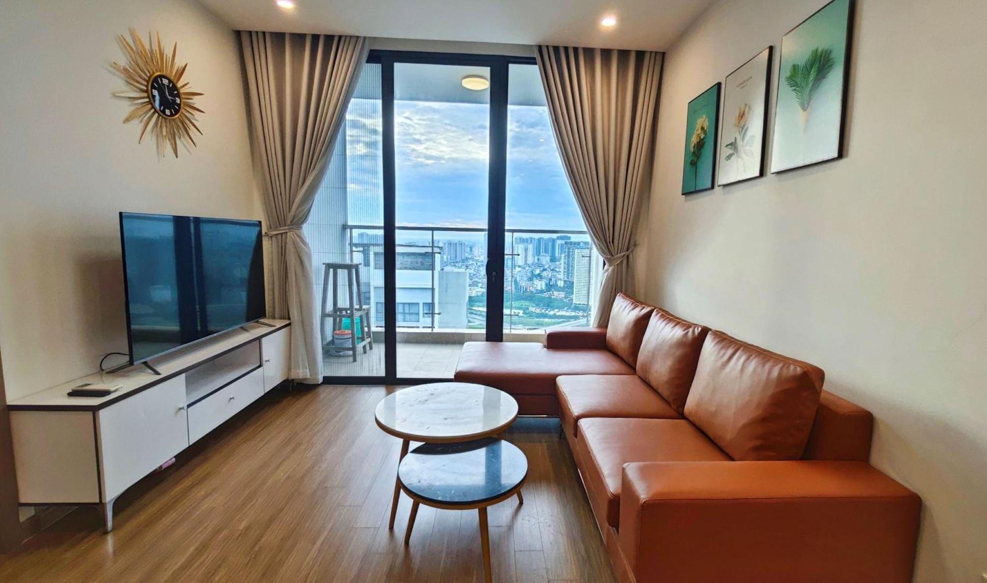 Vinhomes Skylake By Pham Hung Apartment *