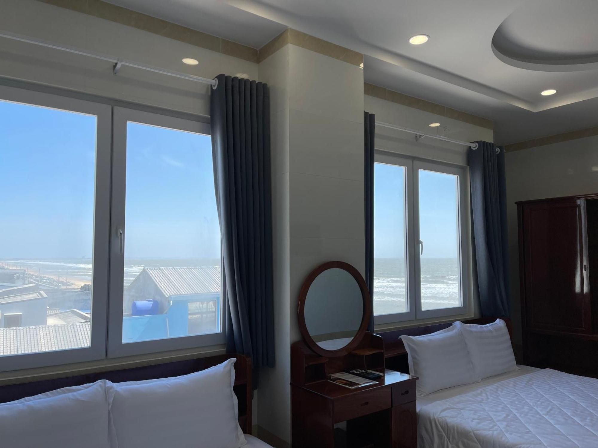 Hotel Khach San A68 Long My