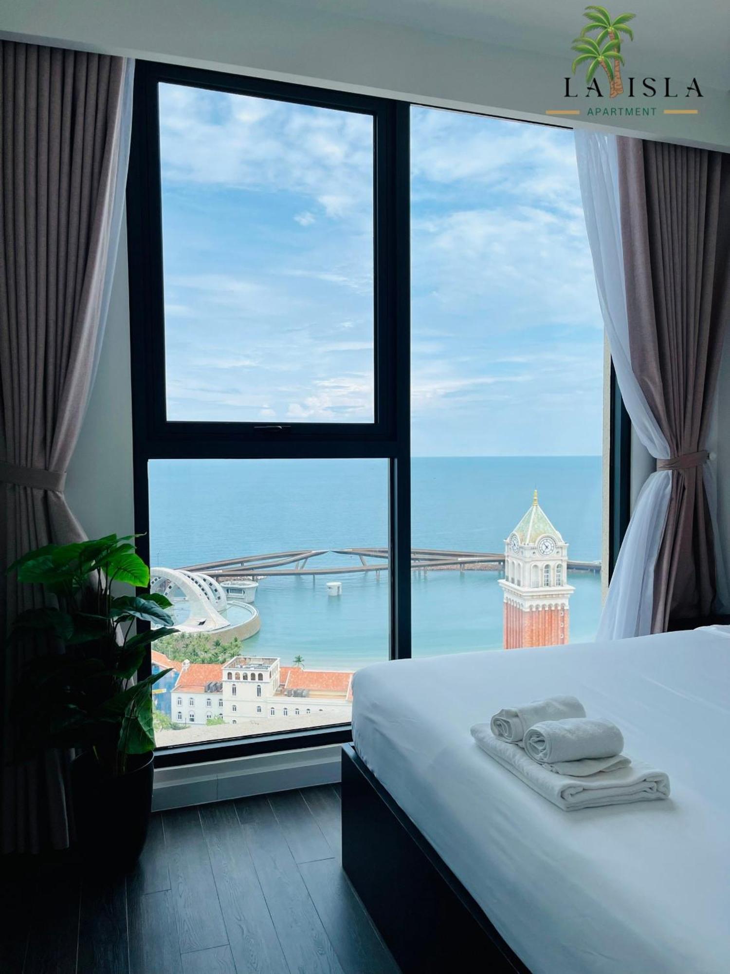 Hotel Elyday Hillside - Sea & Firework View