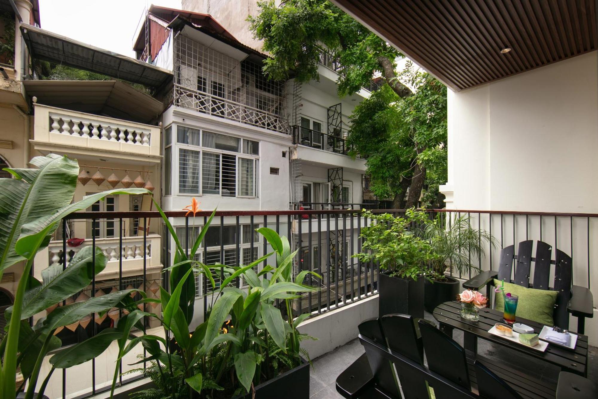 Khách sạn Le Premier & Rooftop Bar Hà Nội