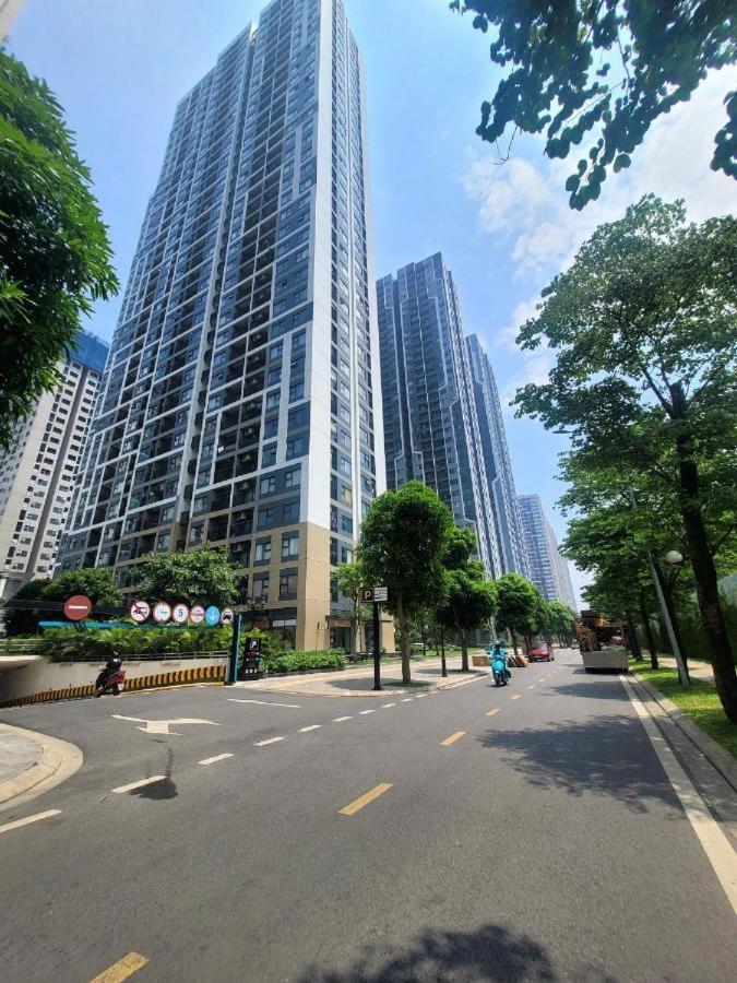 Apartment Zzz Studio-02-joy-sakura Vinhomes Smart