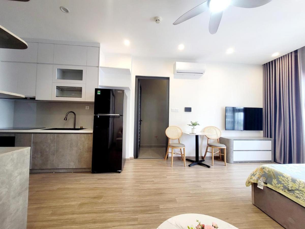 Zzz Studio-02-joy-sakura Vinhomes Smart Apartment Hanoi