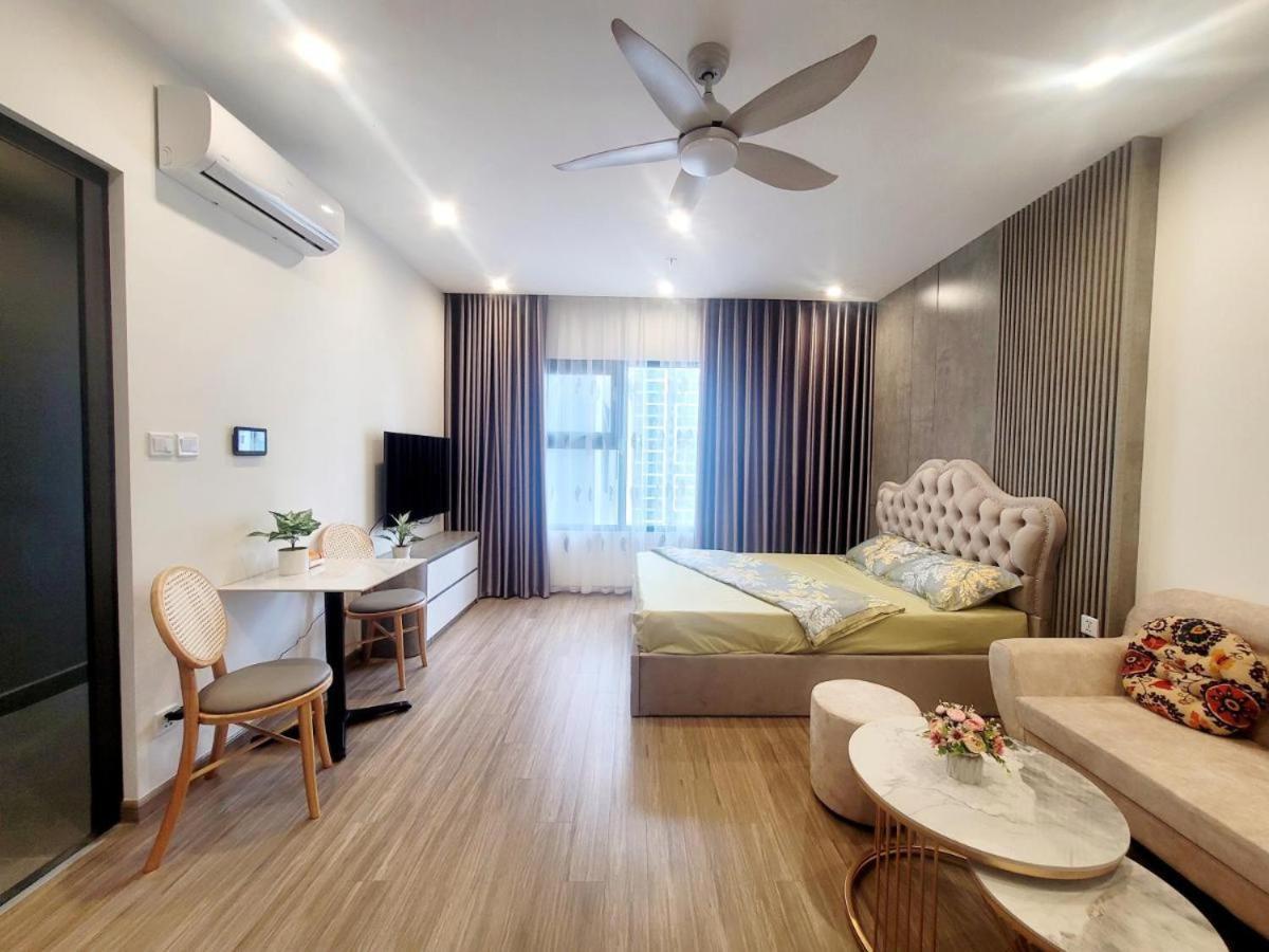 Zzz Studio-02-joy-sakura Vinhomes Smart Apartment Hanoi