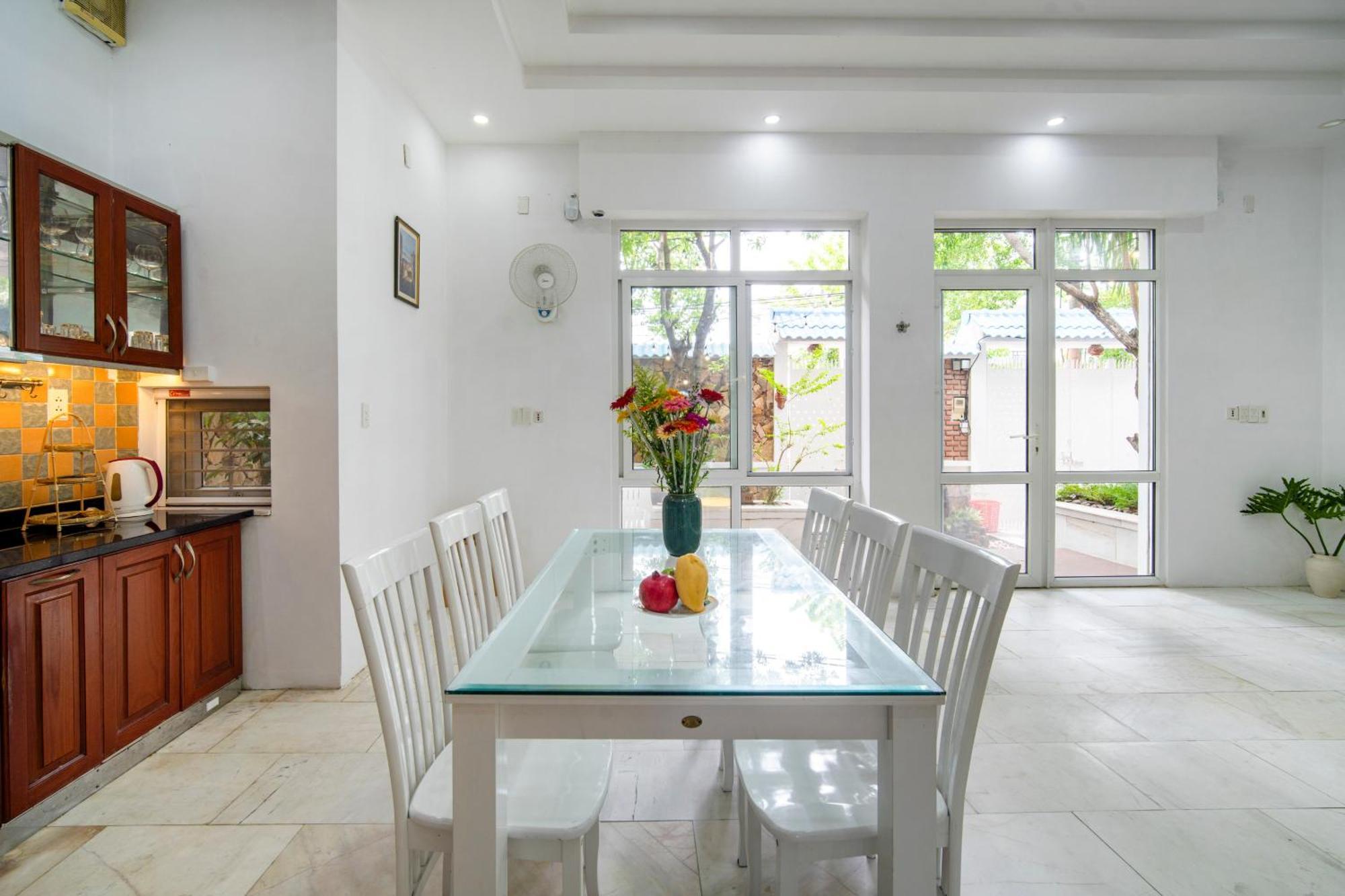 Benzen Boutique By The Sea Villa *