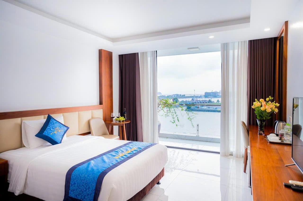 Hotel Land Ha Long