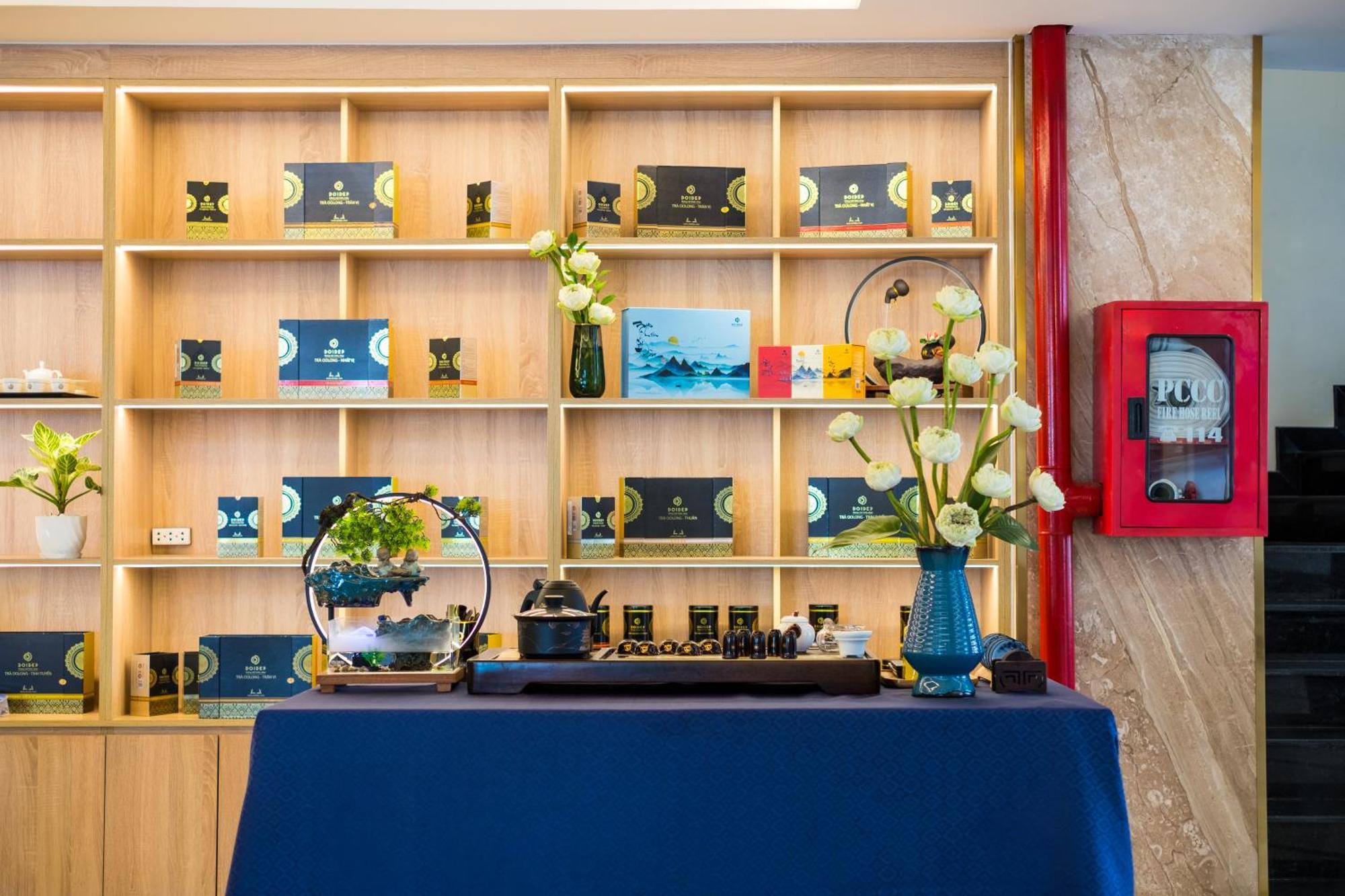 Hotel Sandals Lily Đà Lạt