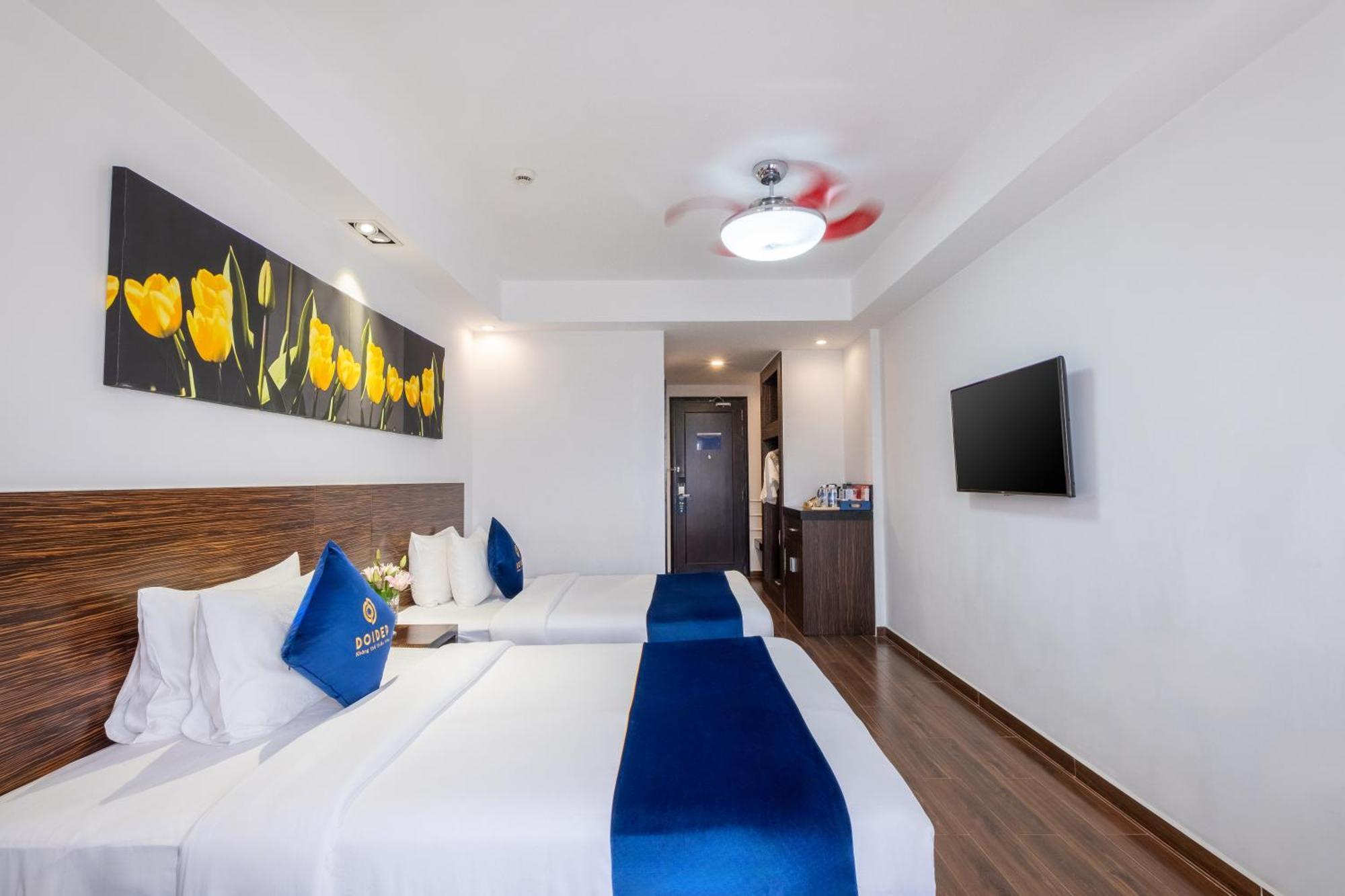 Hotel Sandals Lily Đà Lạt