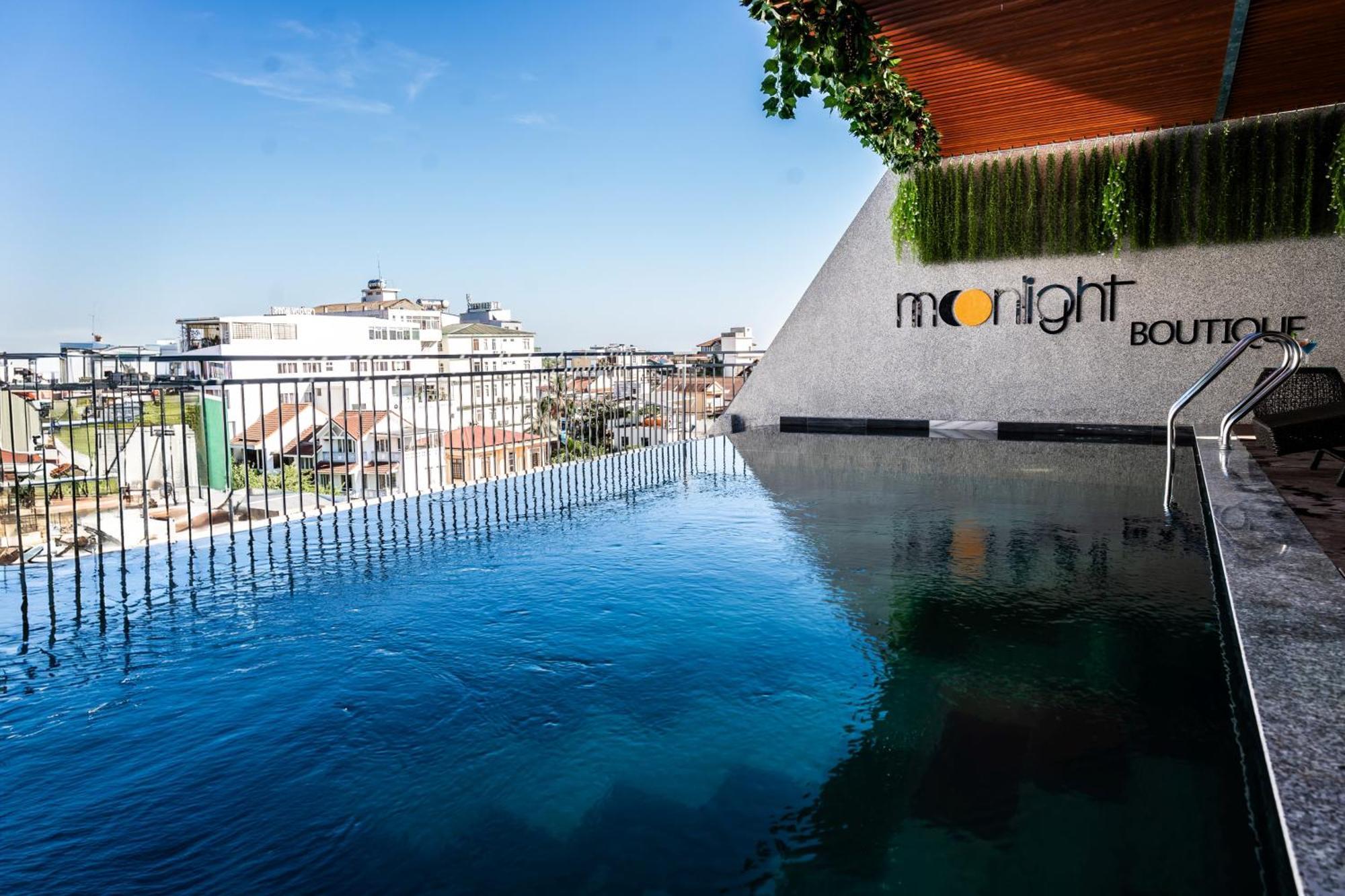 Moonlight Boutique Hotel 2*
