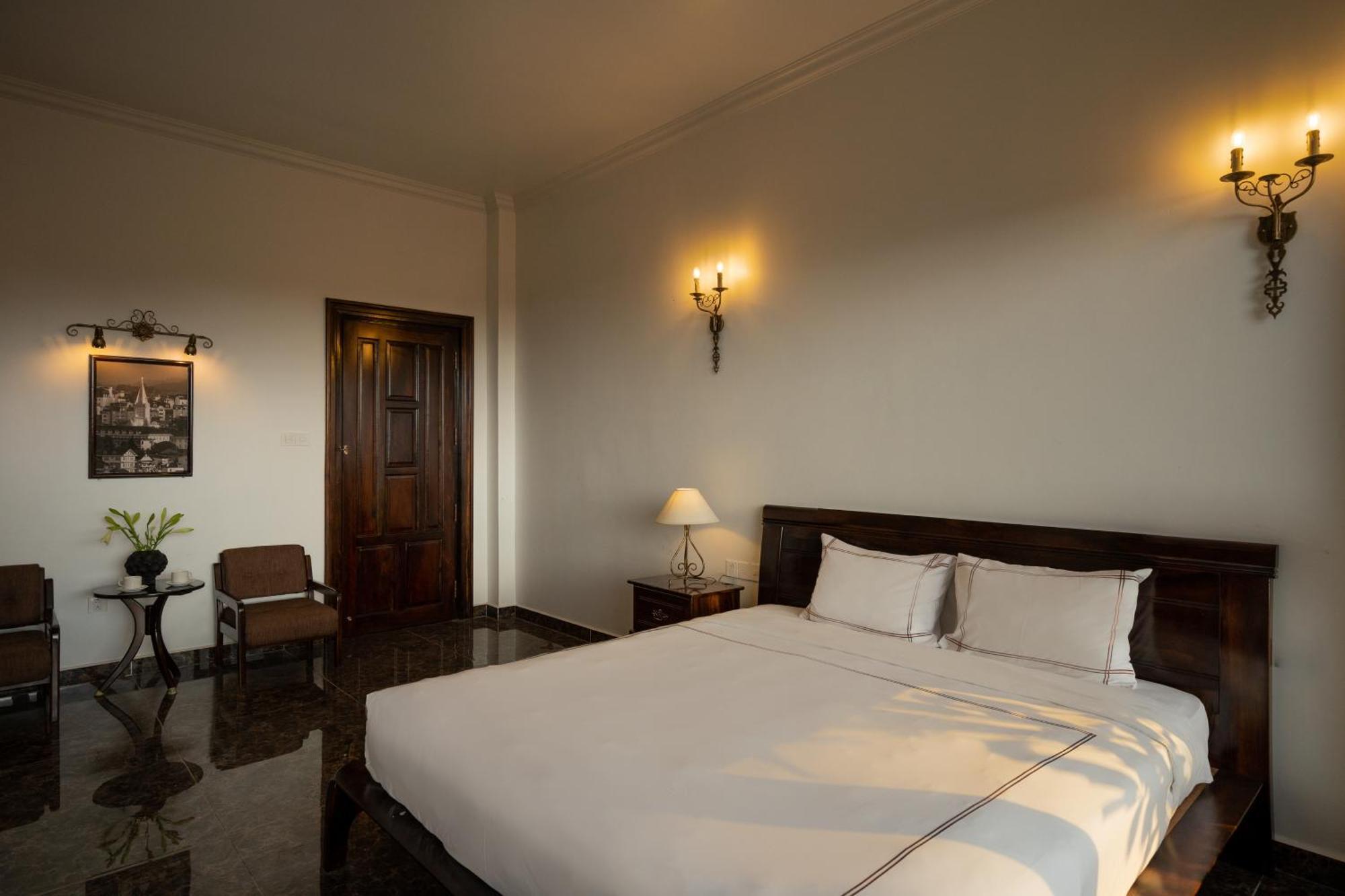 Hotel The Manor Đà Lạt