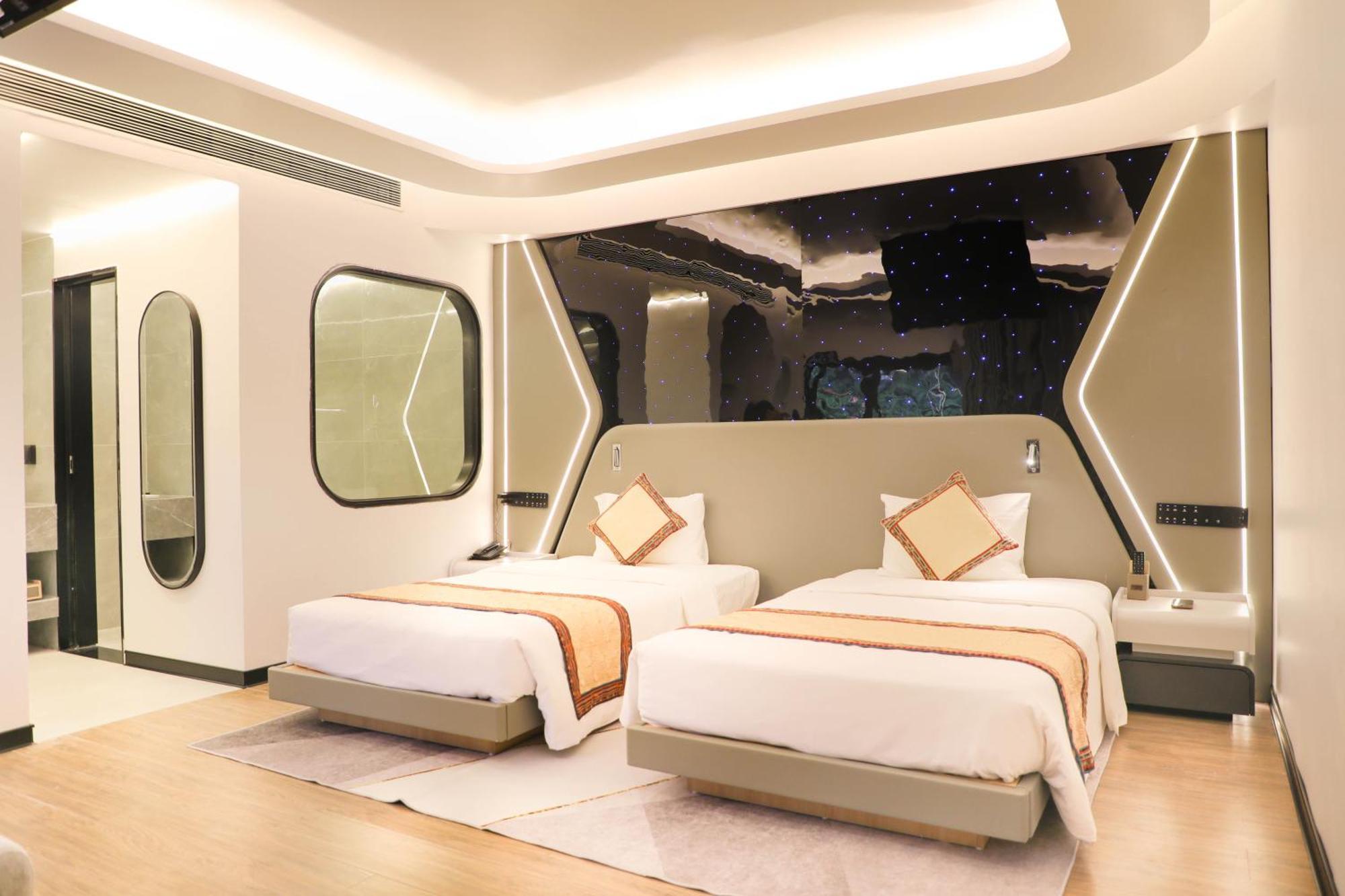 Island - The Bullet Hotel Moc Chau