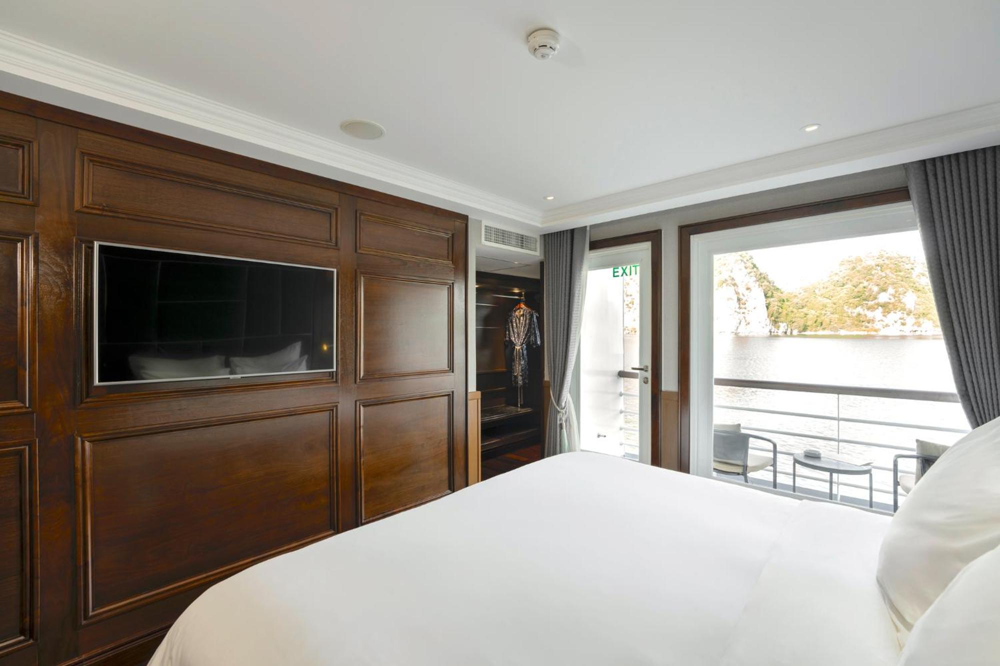  Ambassador Signature Cruise - Lan Ha Bay 5*
