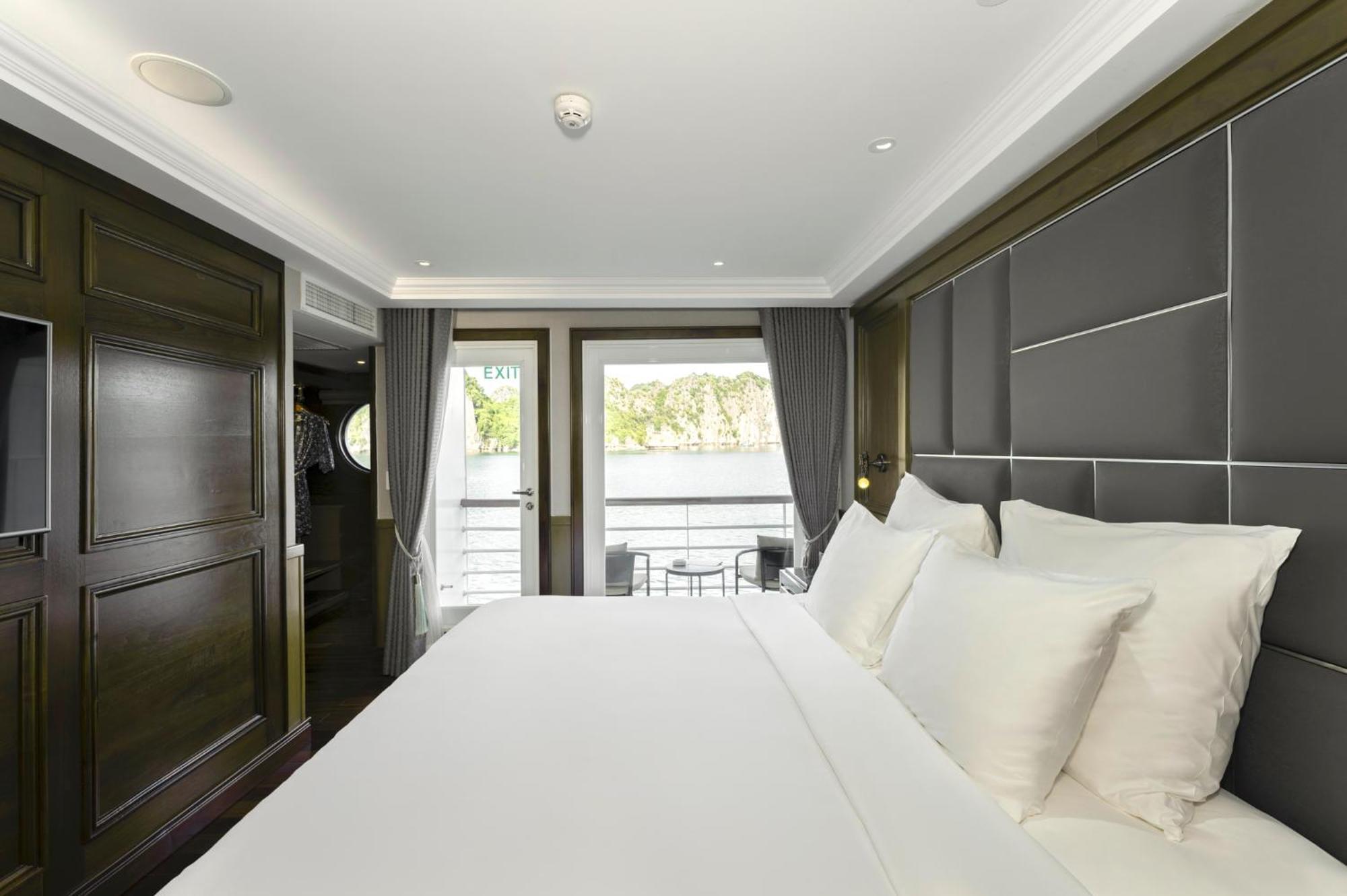  Ambassador Signature Cruise - Lan Ha Bay Ha Long