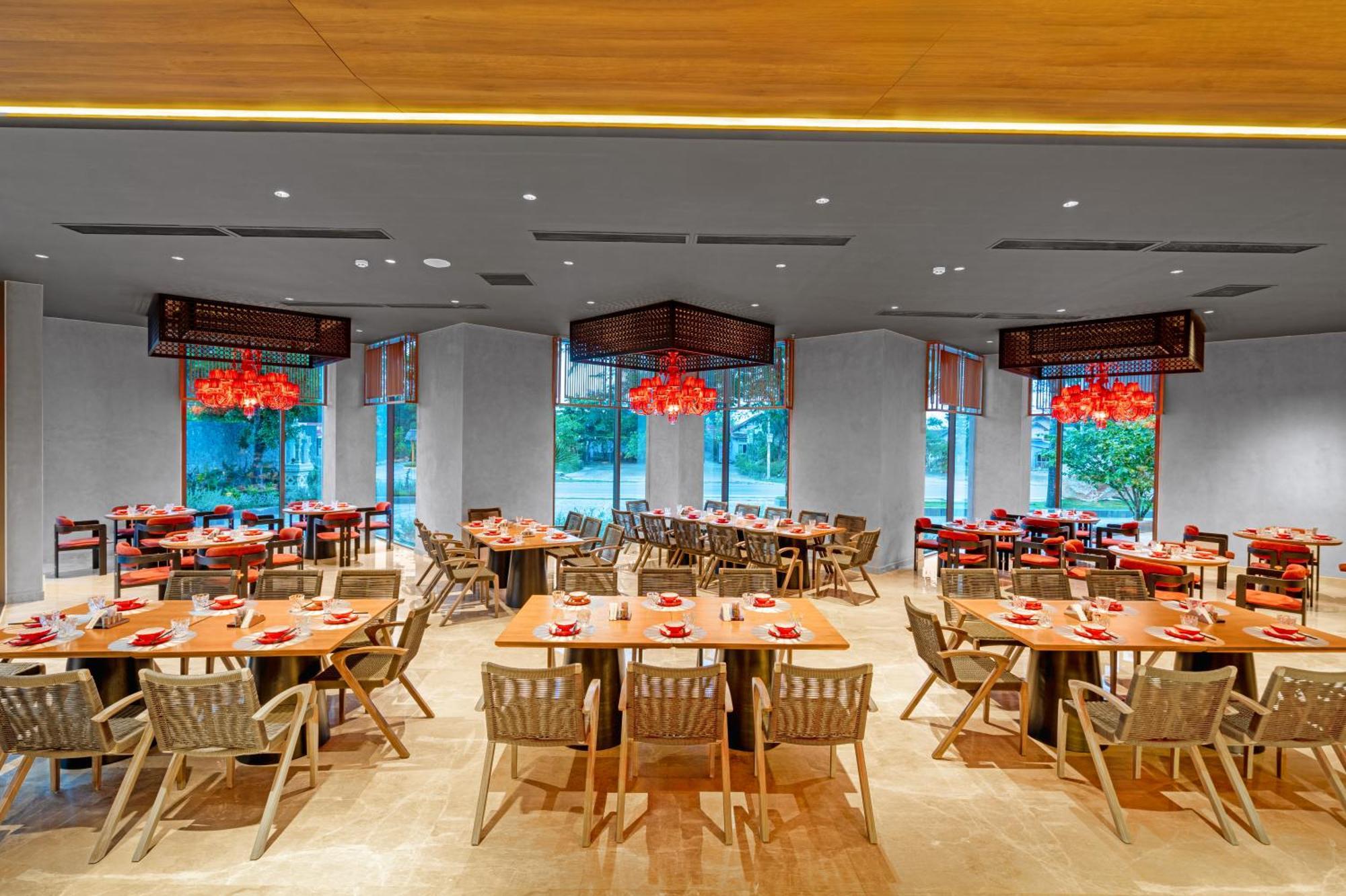 Poseido Quang Binh Hotel