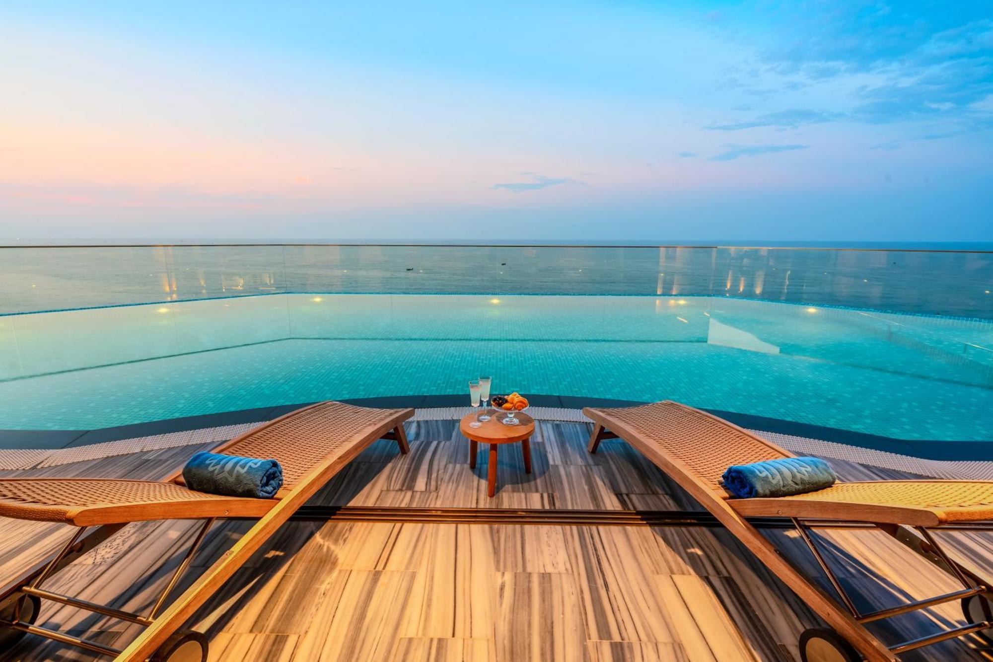 Poseido Quang Binh Hotel Dong Hoi
