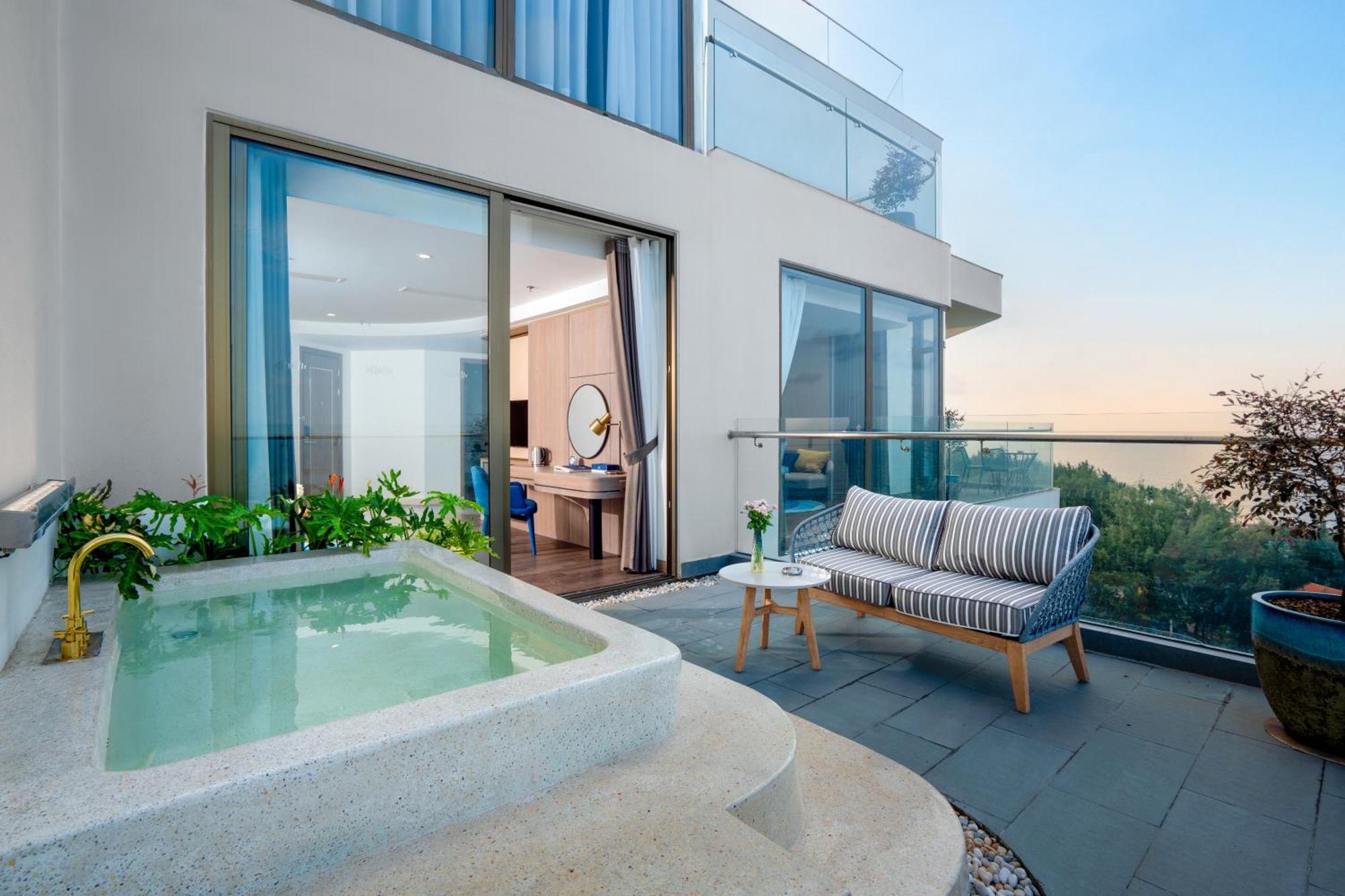 Poseido Quang Binh 5* Dong Hoi