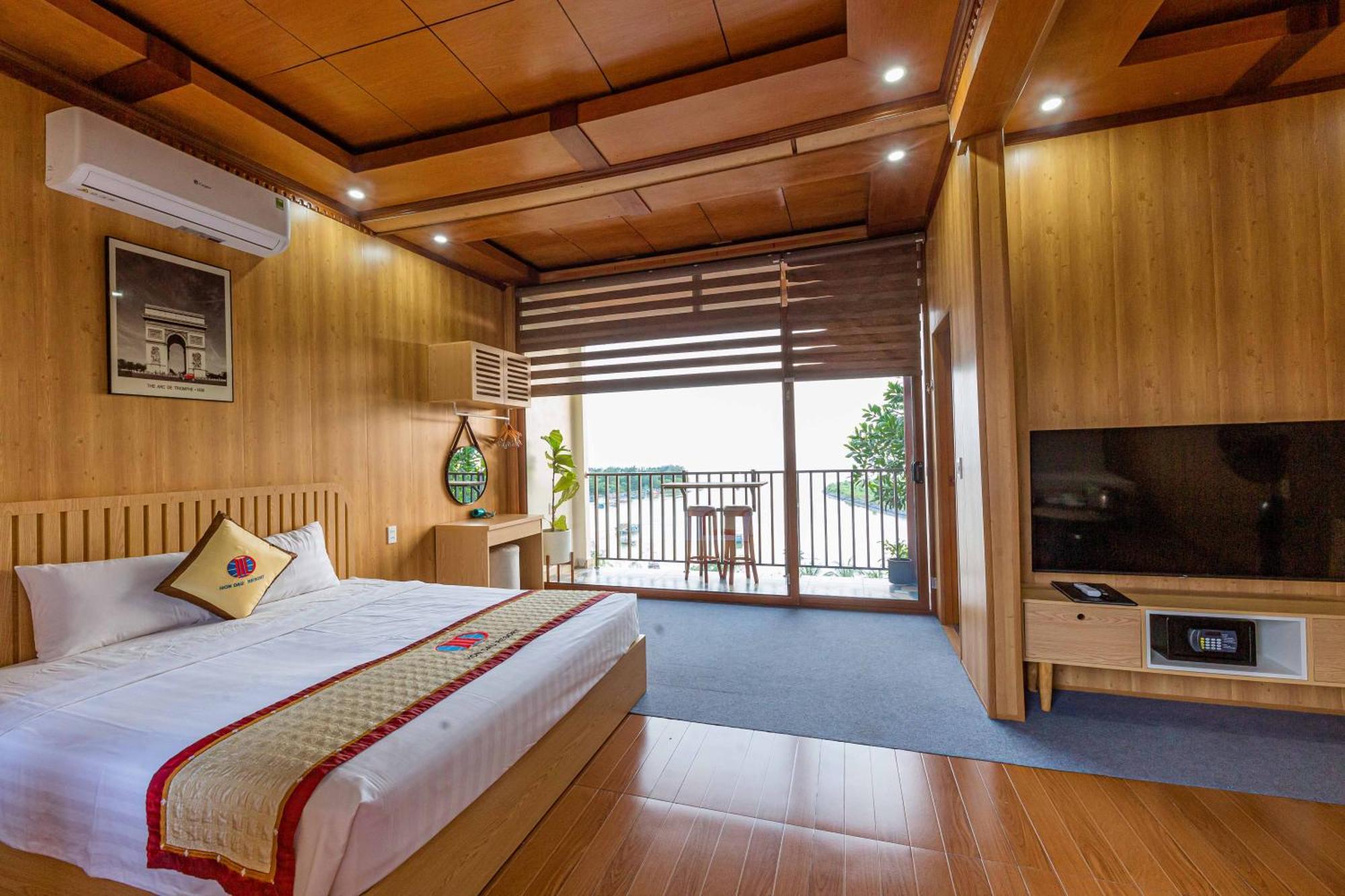 Hon Dau Resort