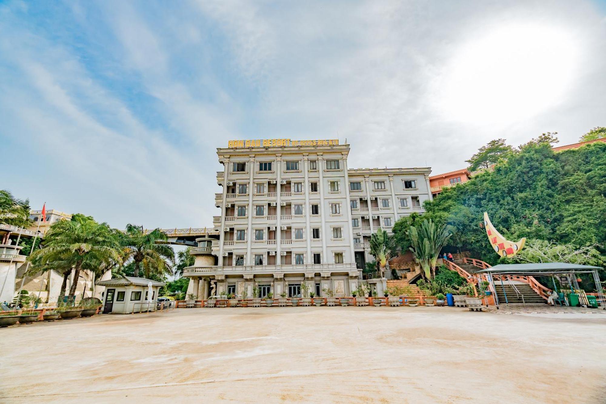 Hon Dau 4* Ðố Sơn