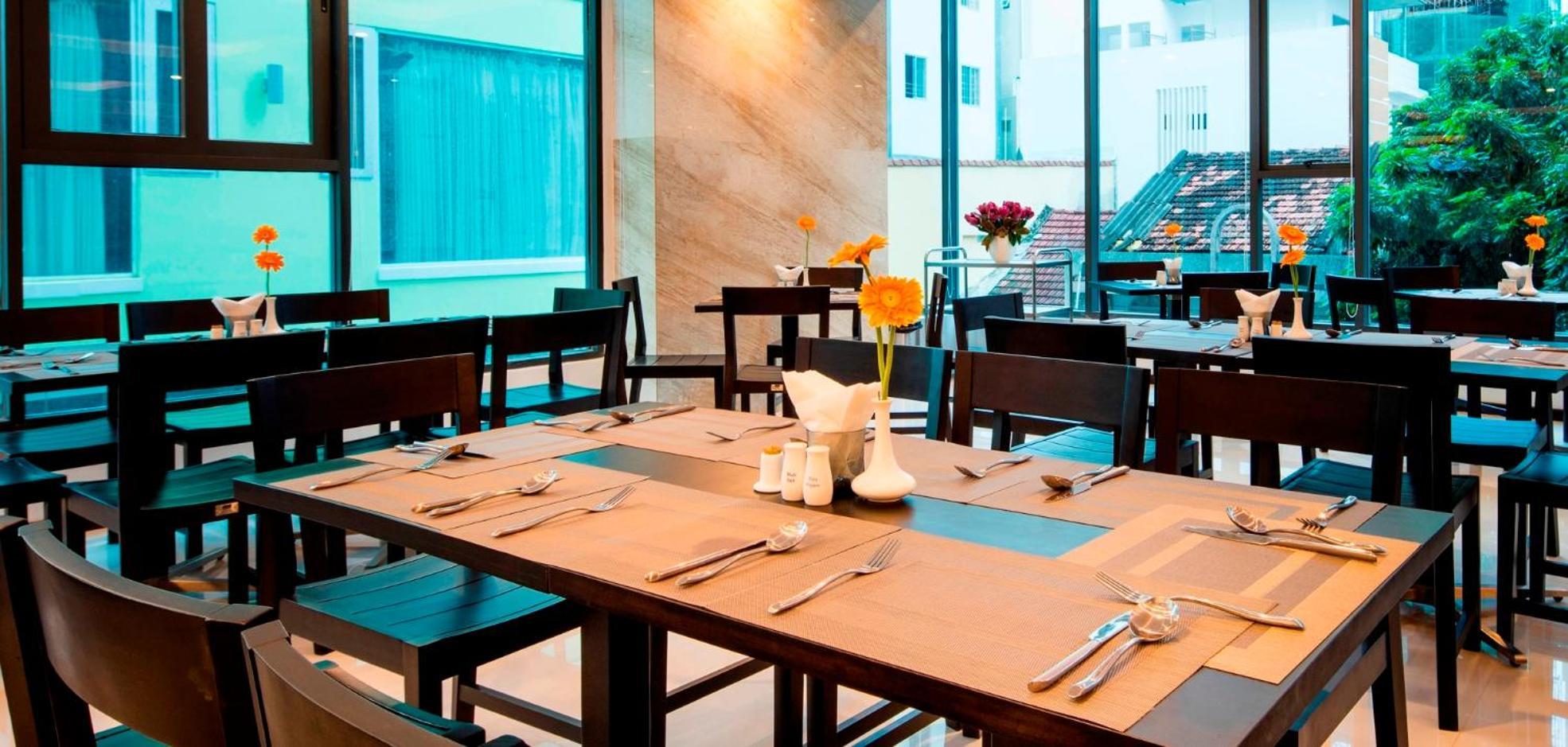 Meriton 4*
