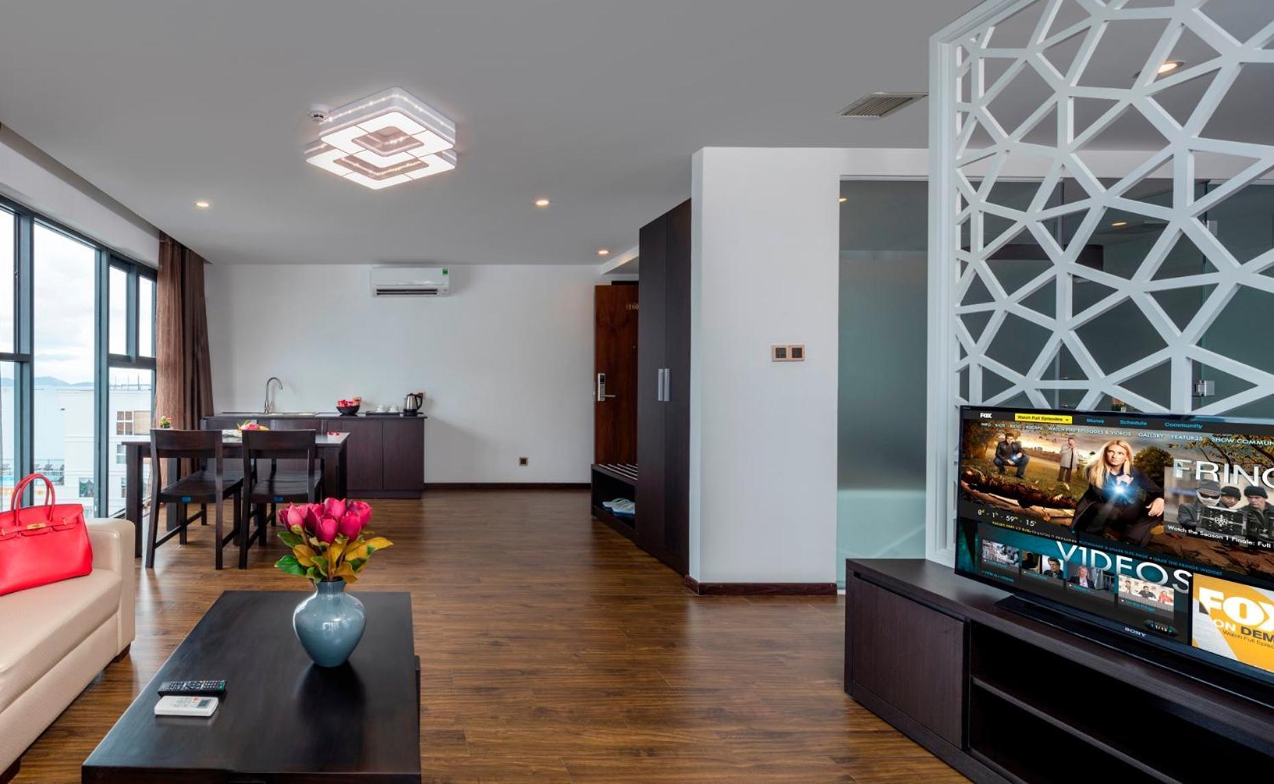 Meriton Khách sạn