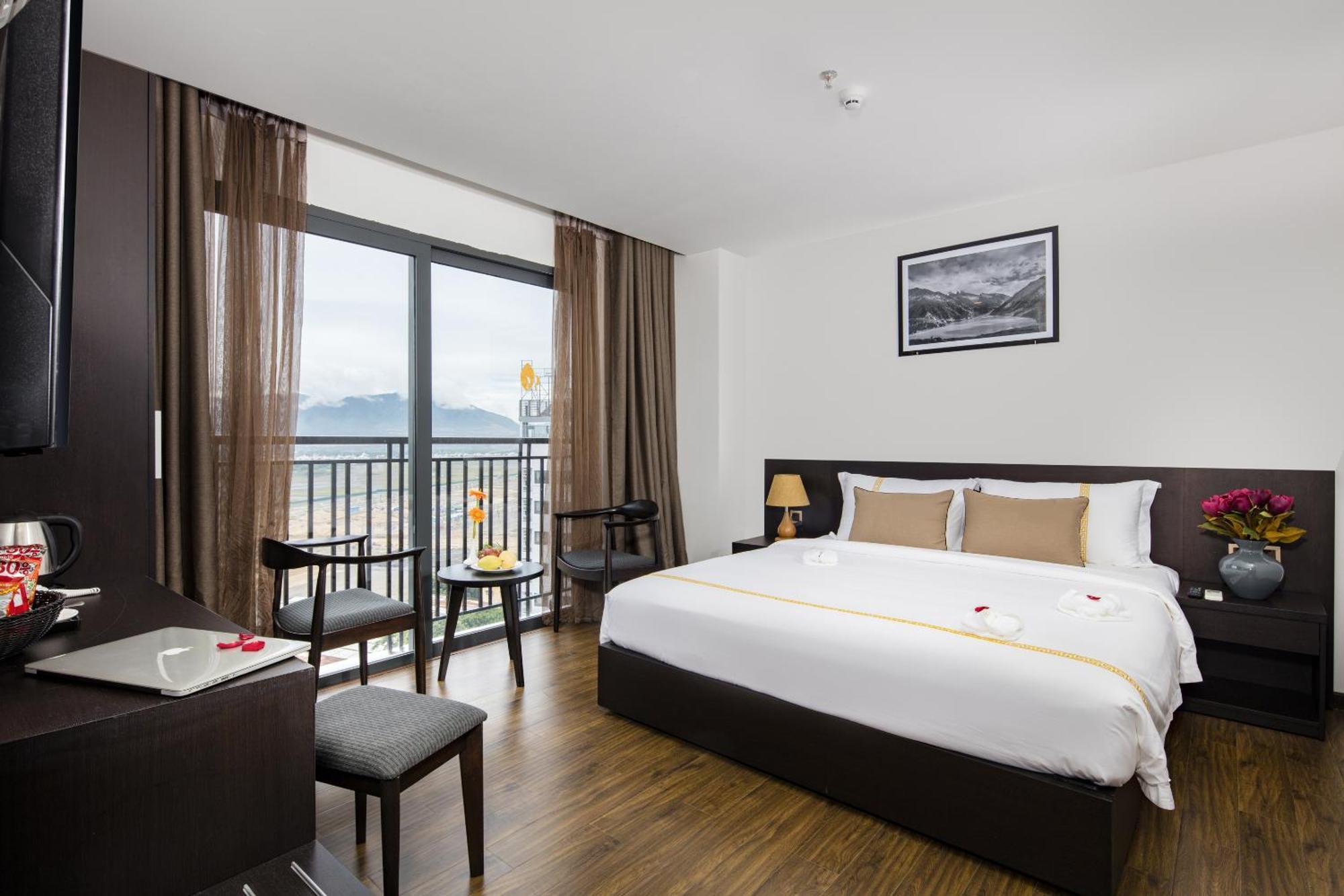 Meriton Nha Trang