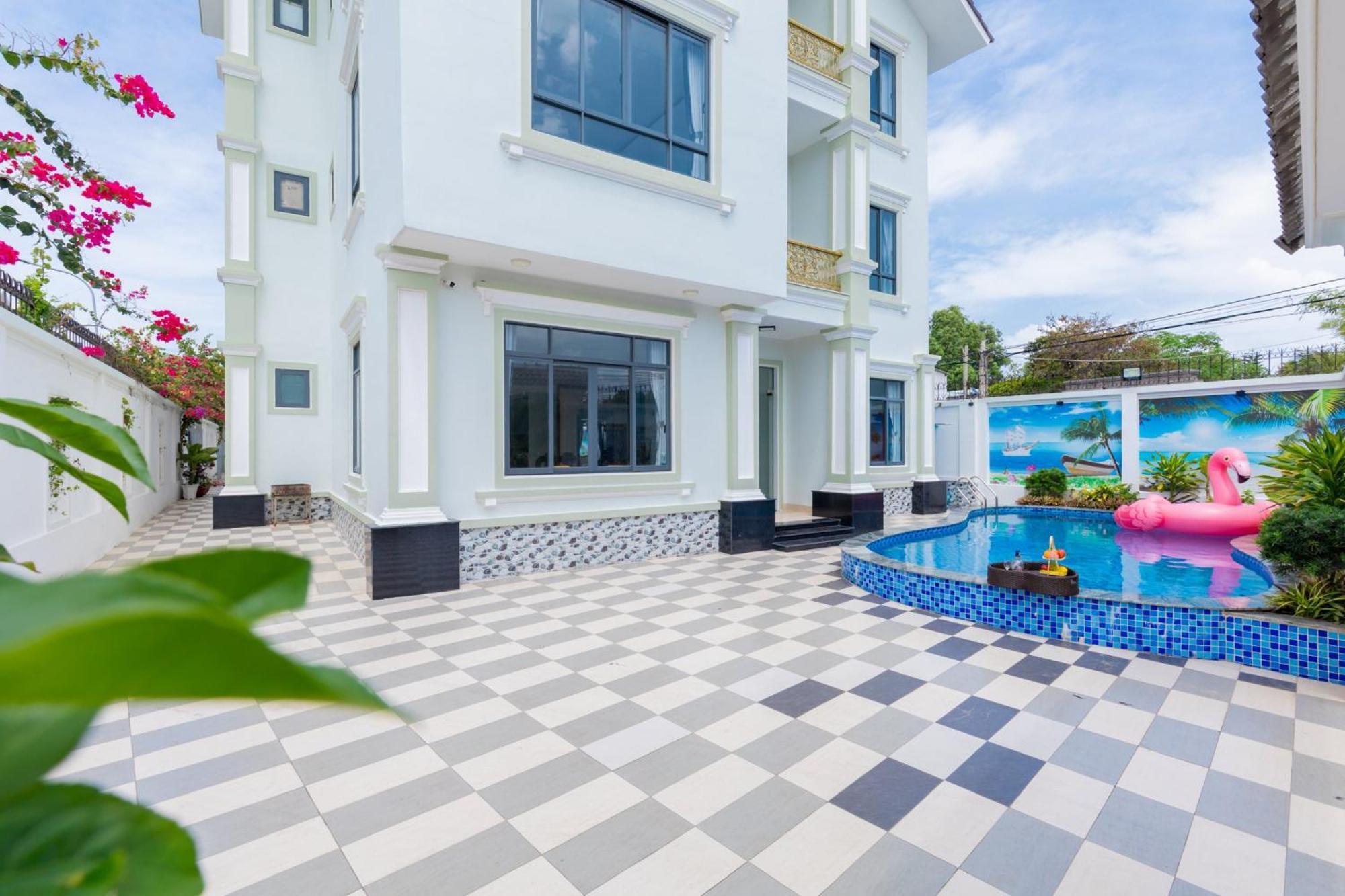 C2-53 Hoang My Villa *