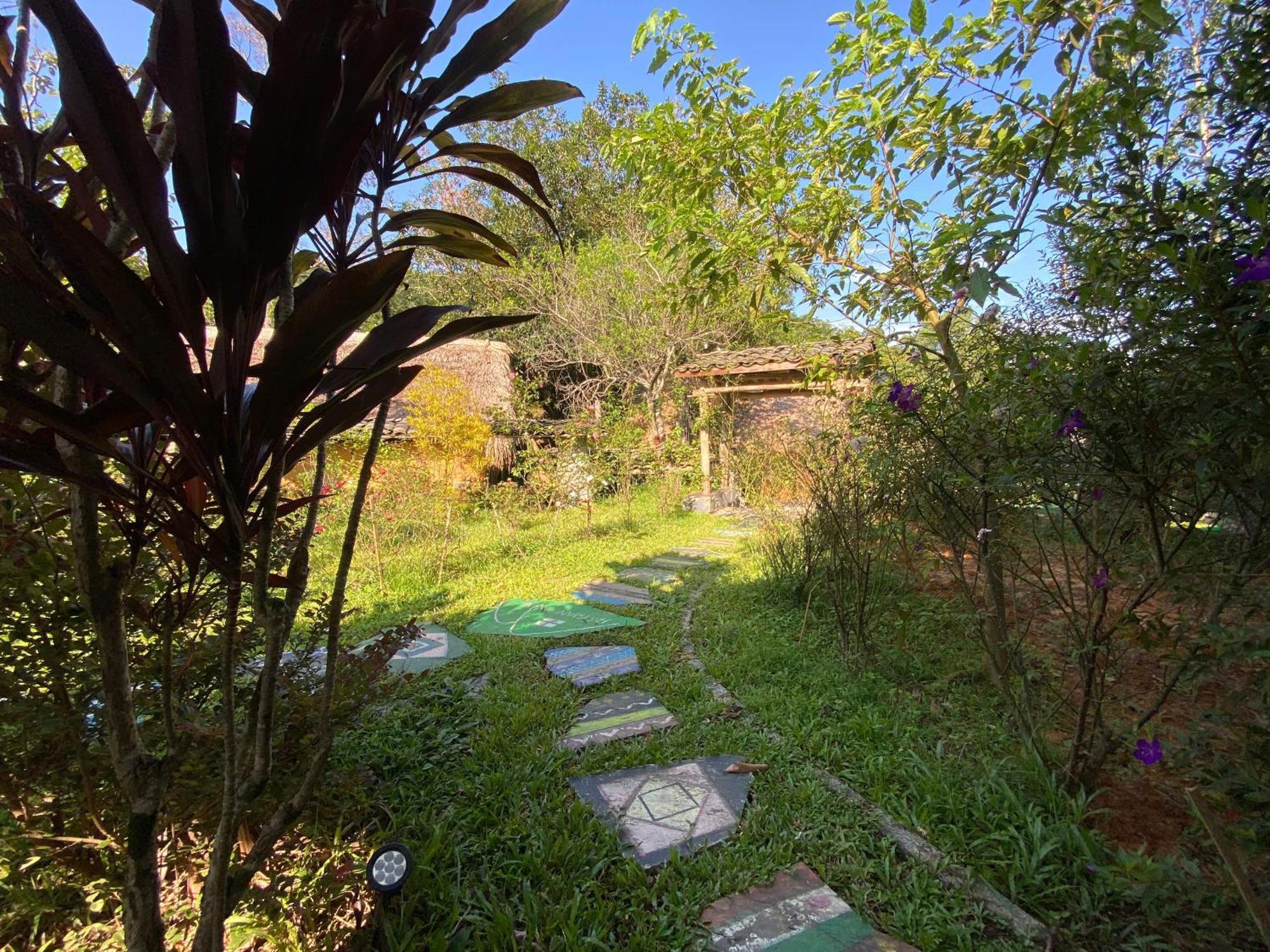 Xanh Retreat - Trekking, Tour, Motorbike Bed & Breakfast Ha Giang