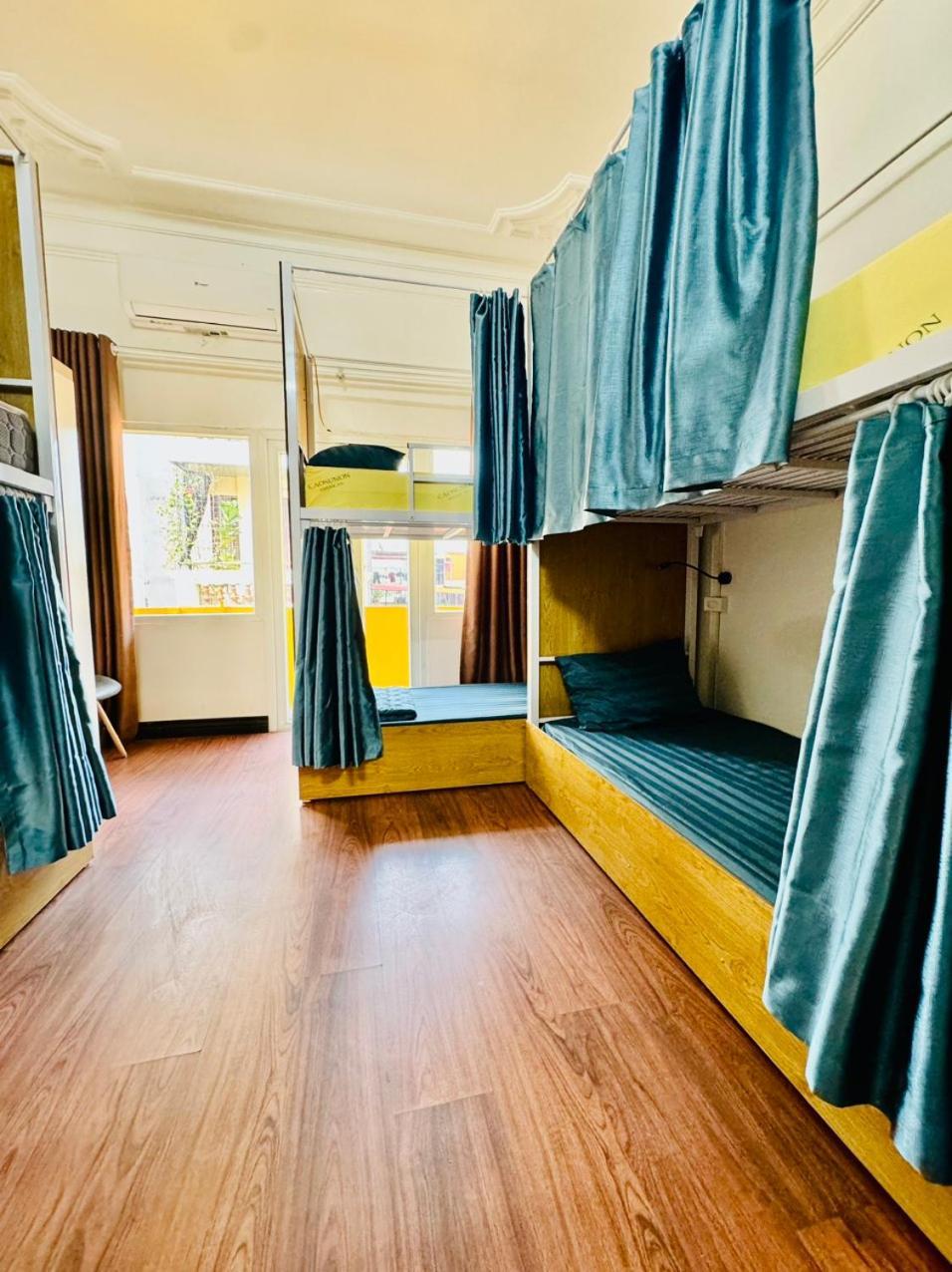Il Divo & Hostel