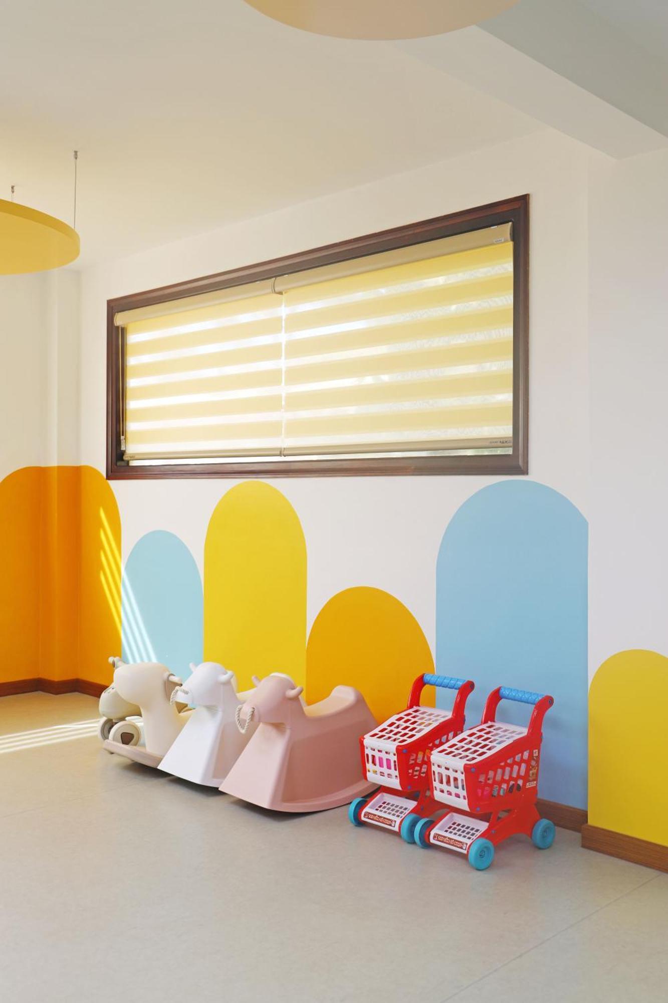 Sunny & Khu nghỉ mát 4*