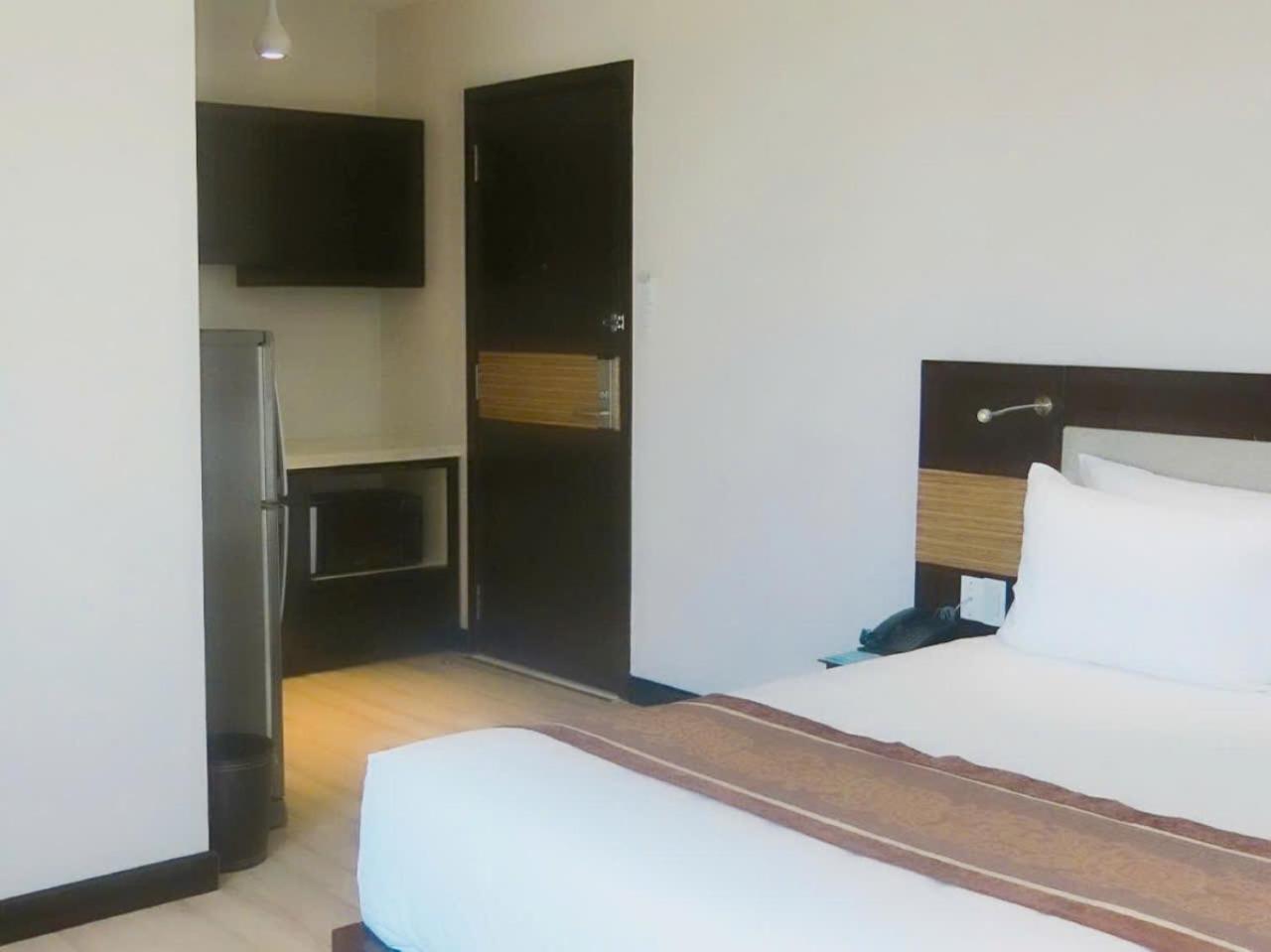 Hotel Dana Pearl 3*