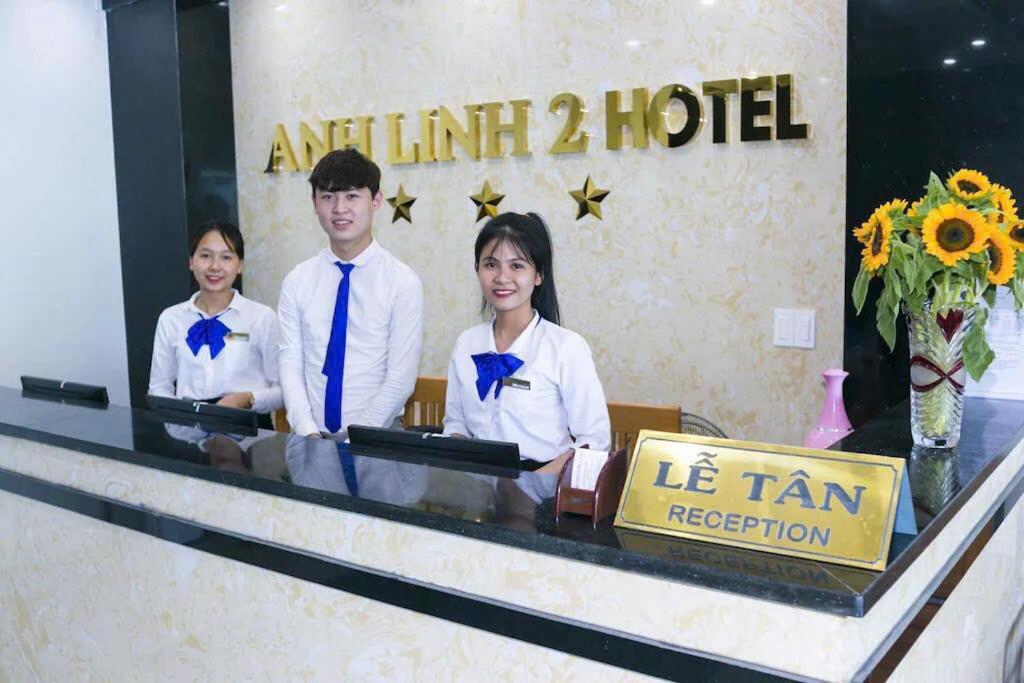 Anh Linh 2 3*
