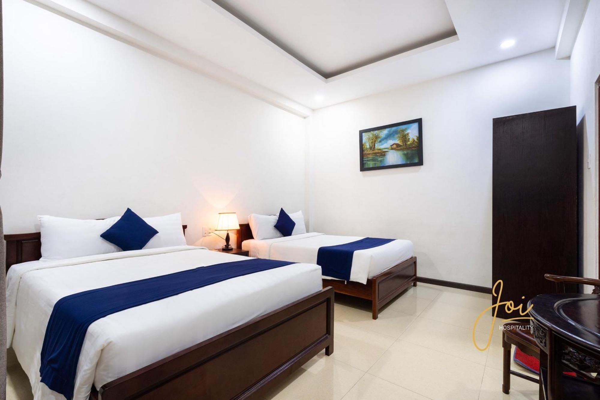 Joi Hospitality - Hotel