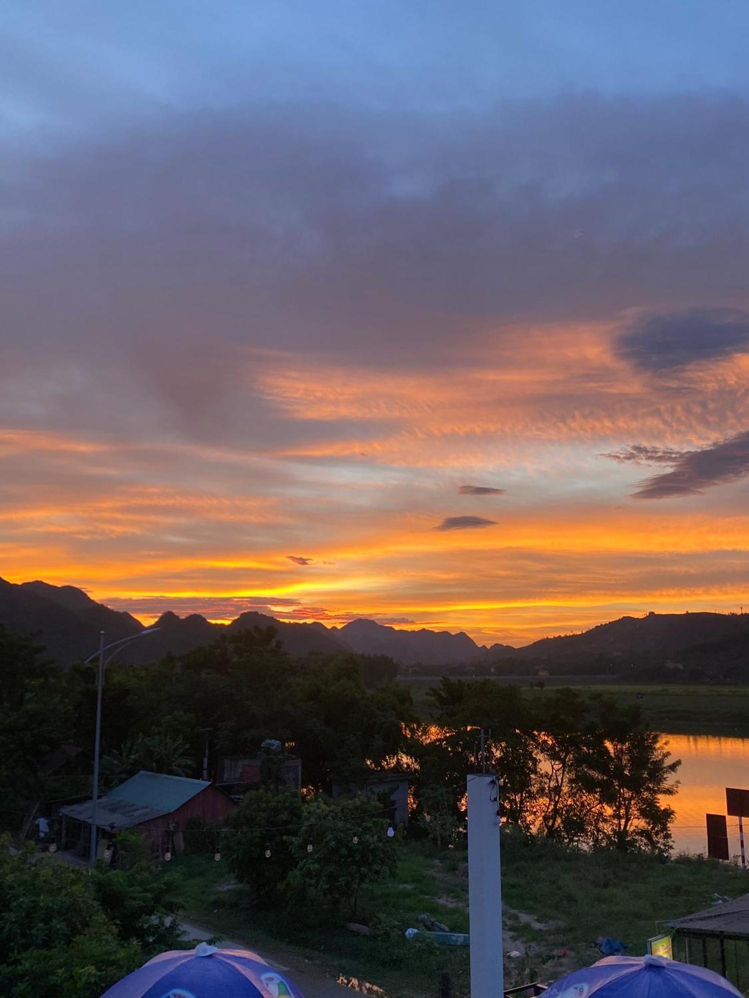 Tutu's * Phong Nha