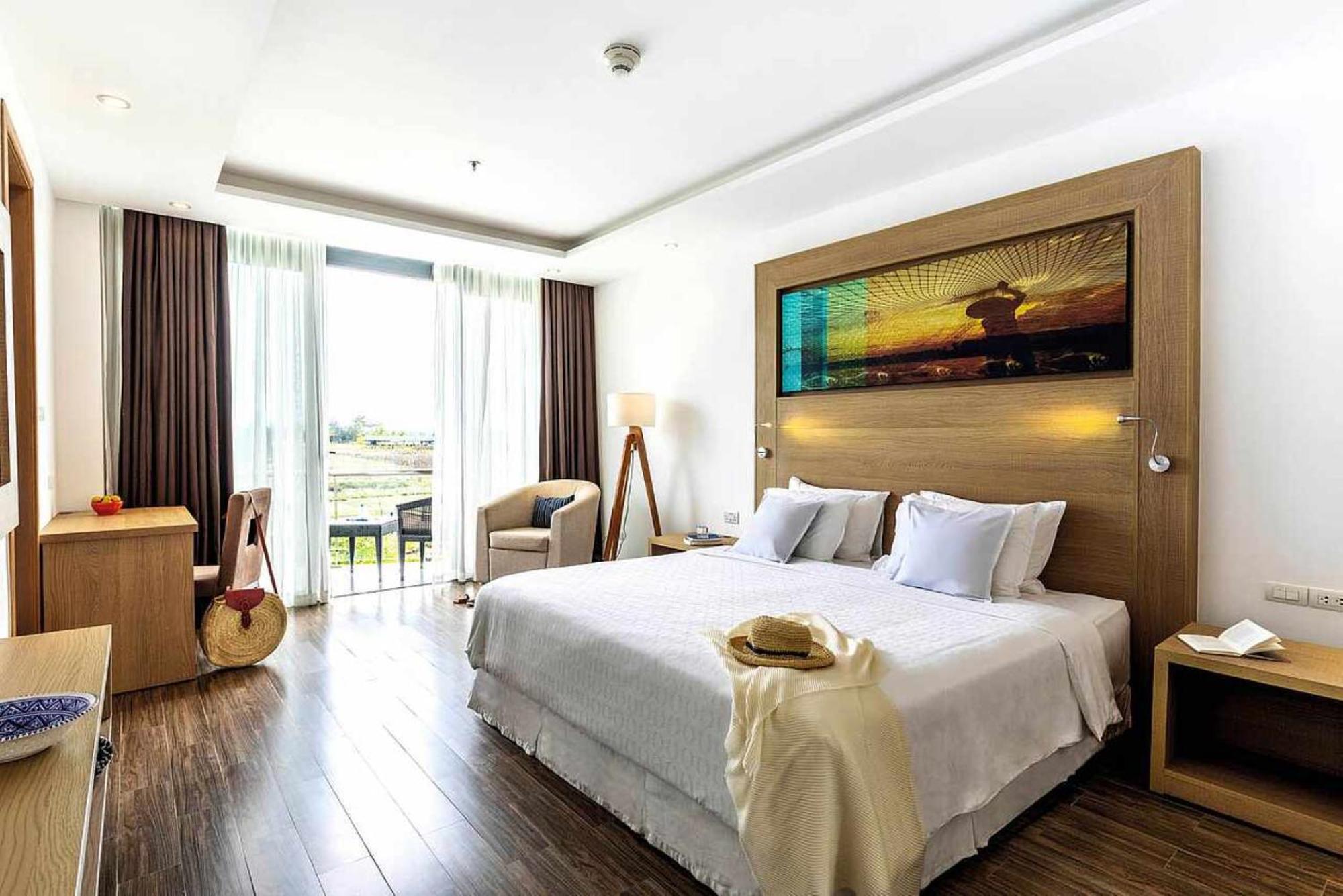 Robinson Nam Hoi An Hotel