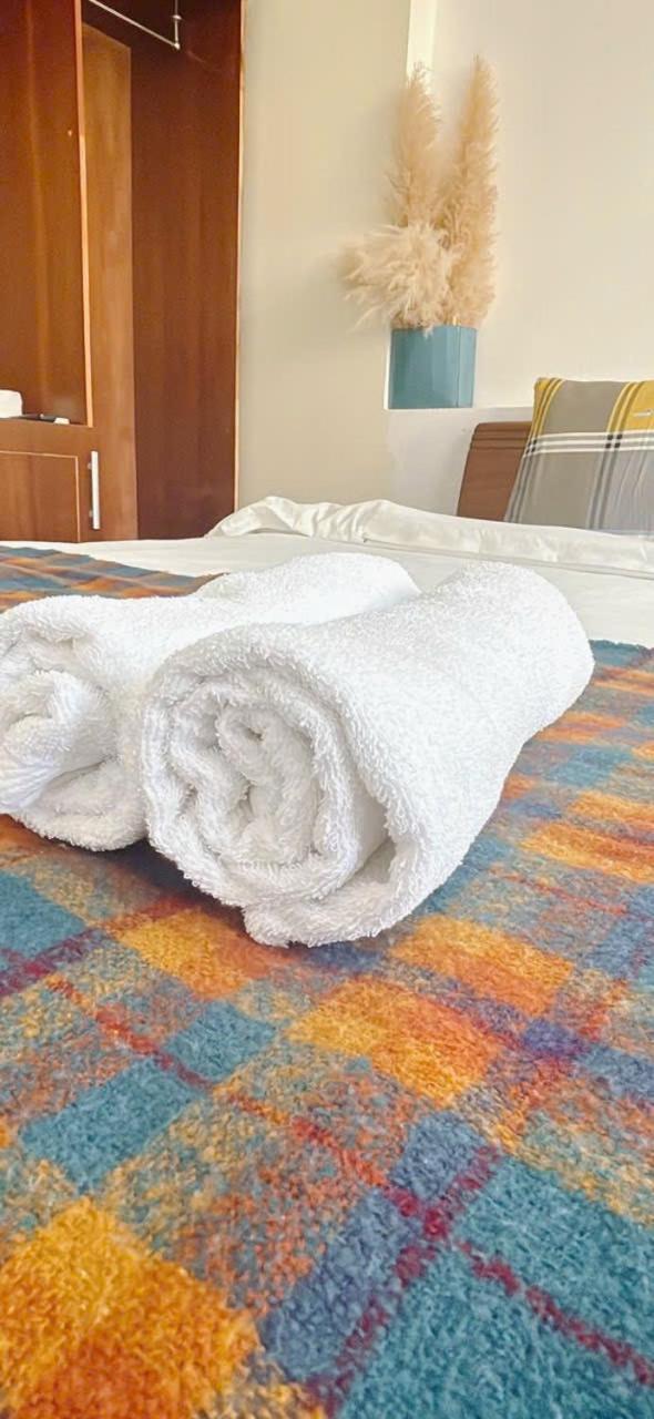 Hotel Romance
