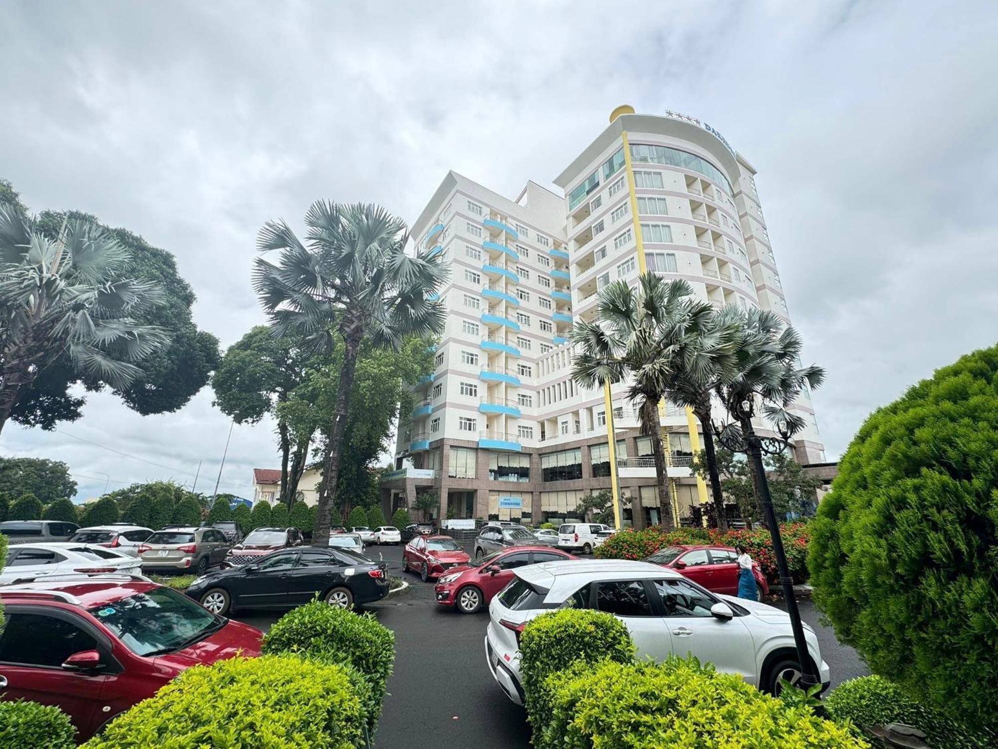 Khách sạn Dakruco