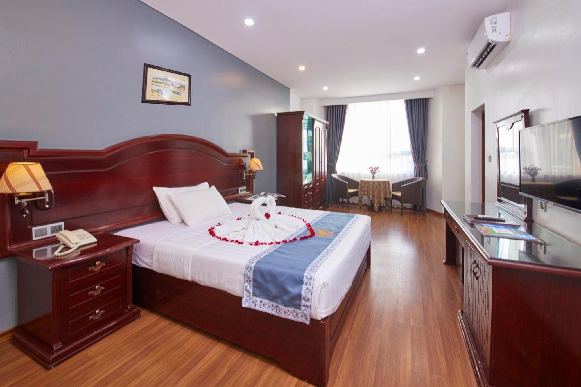 Gieng Ngoc Sea Moutain View Cat Ba Hotel