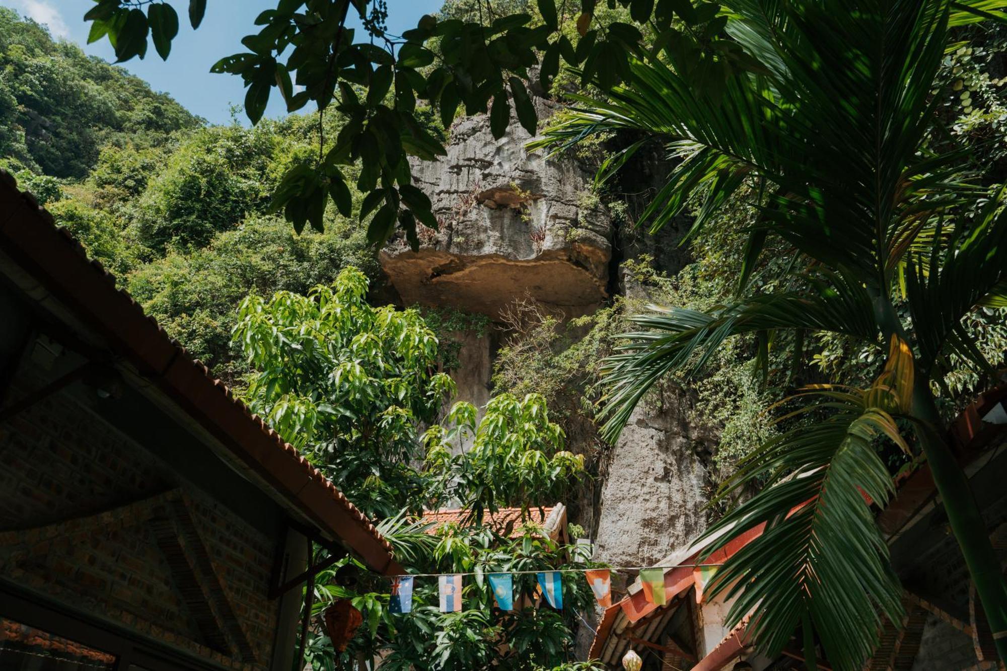 Tam Coc Lakeside Homestay Ninh Binh