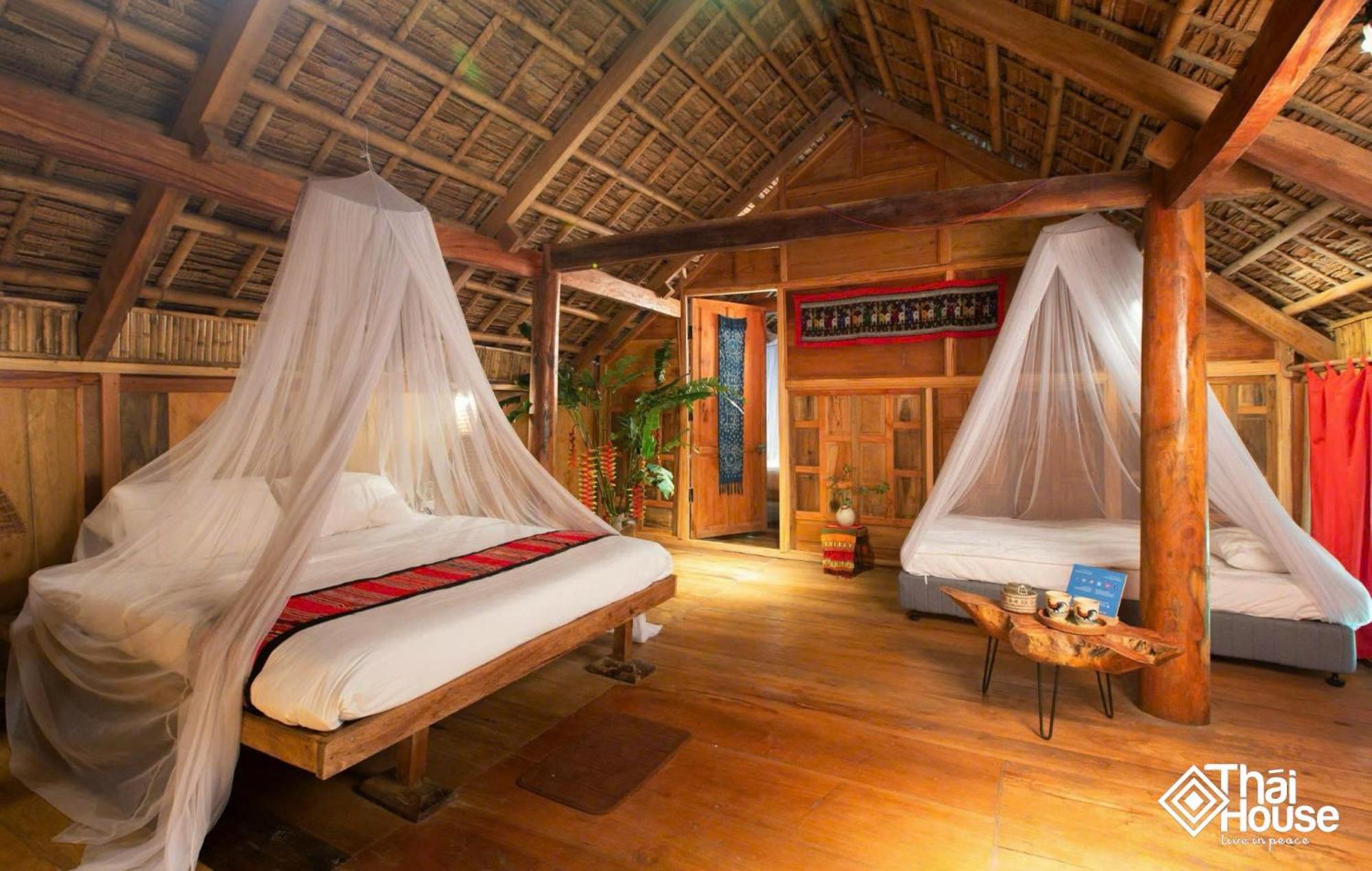 Thai House Pu Luong - Century Old Stilt House With Terrace Views Lodge *