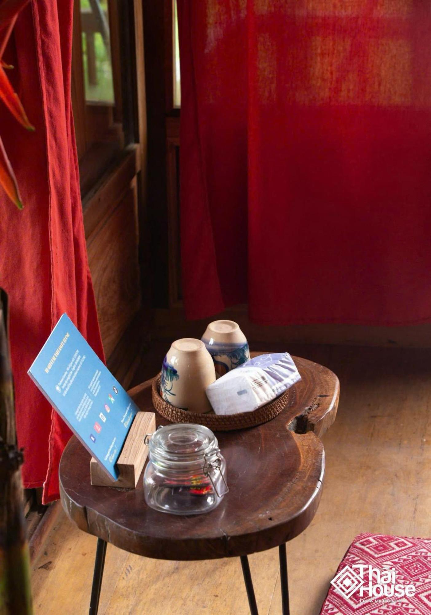 Lodge Thai House Pu Luong - Century Old Stilt House With Terrace Views