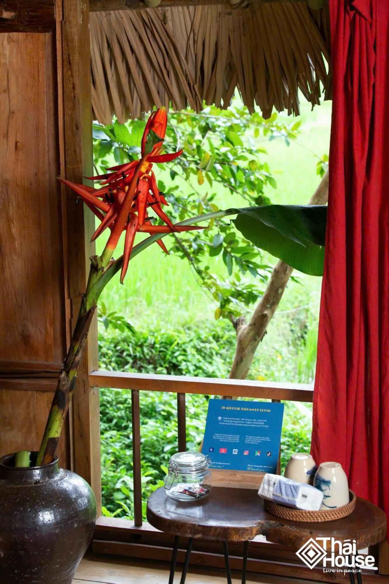 Thai House Pu Luong - Century Old Stilt House With Terrace Views Lodge *