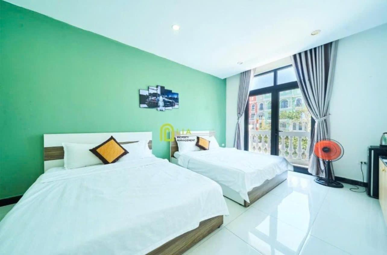 Mila Grand World Bed & Breakfast