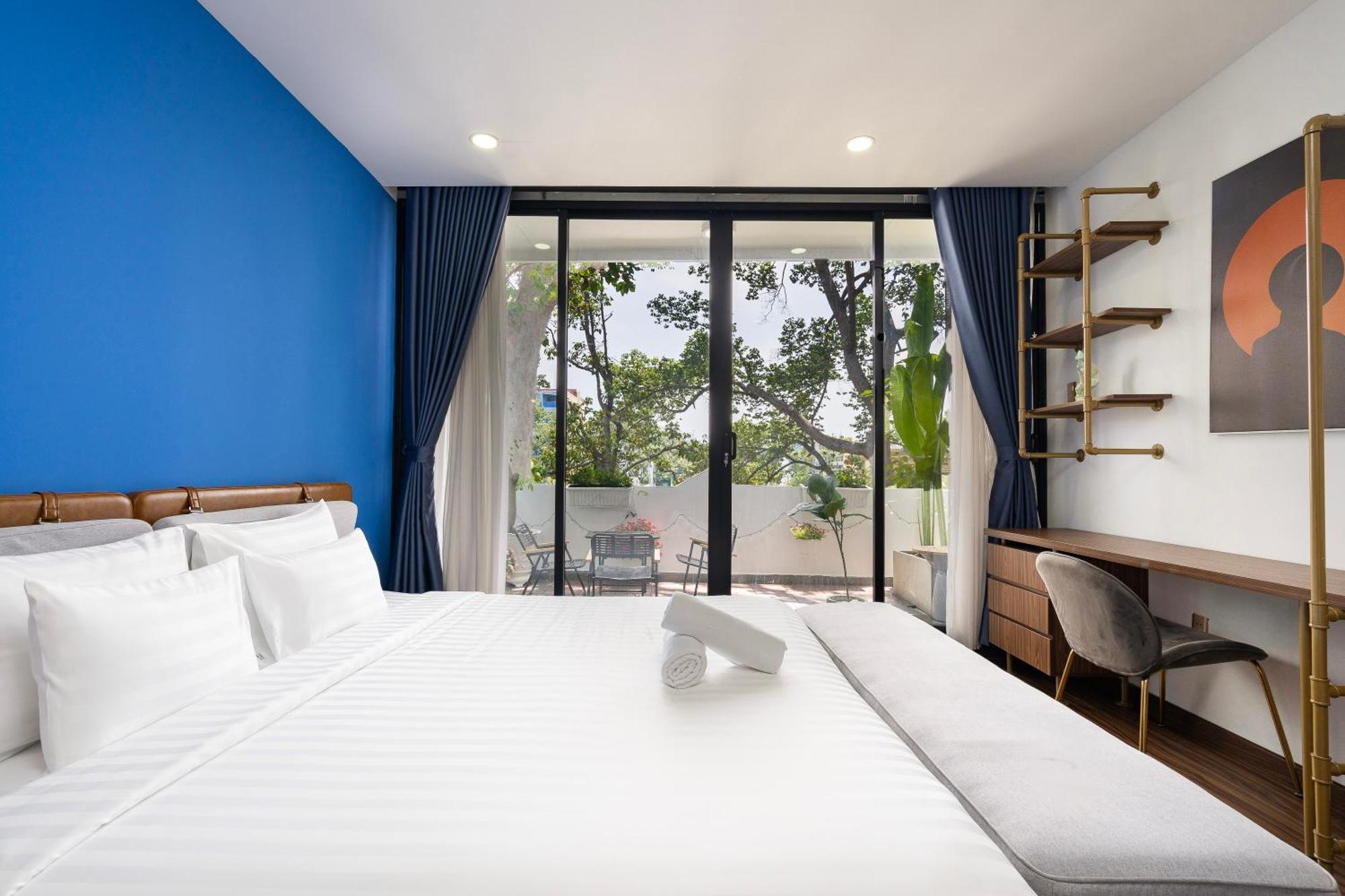 Hotel Tago & Ho-Chi-Minh-Stadt
