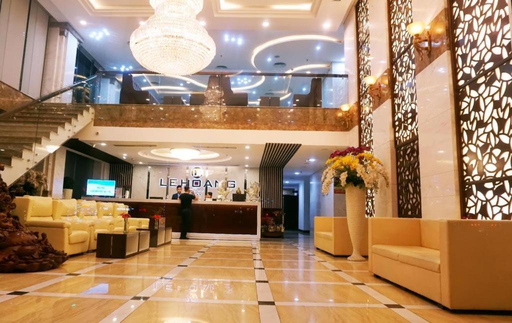 Le Hoang 4*