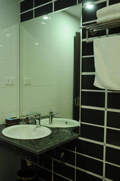 Khách sạn Soo 3*