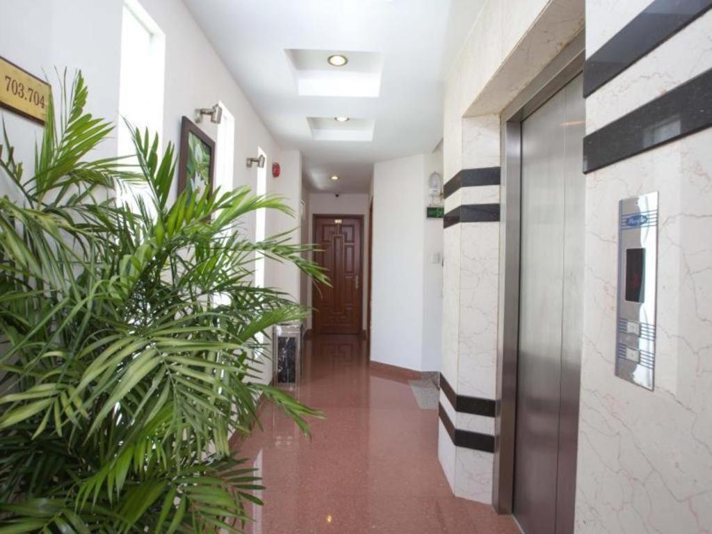 Hồng Hạc Khách sạn 2*