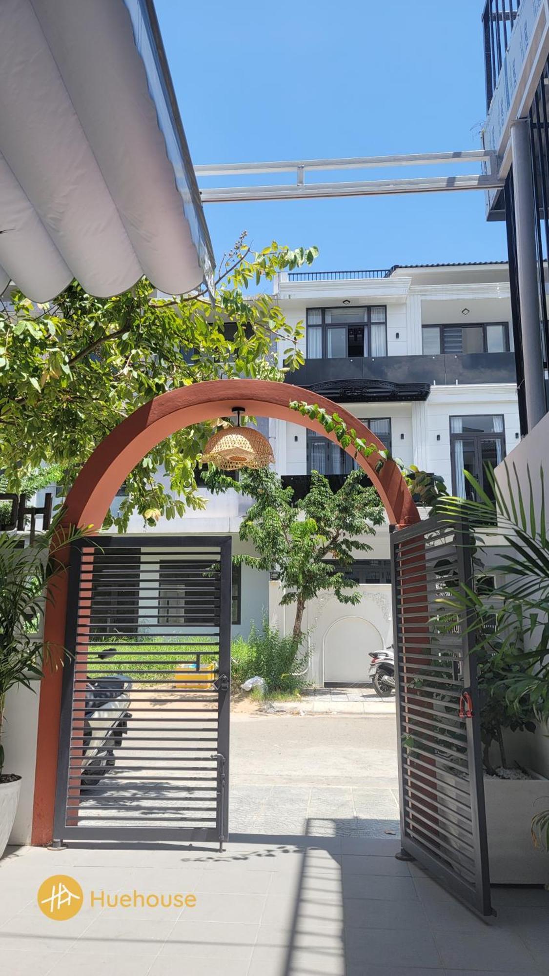 Hue House Zen Hotel *